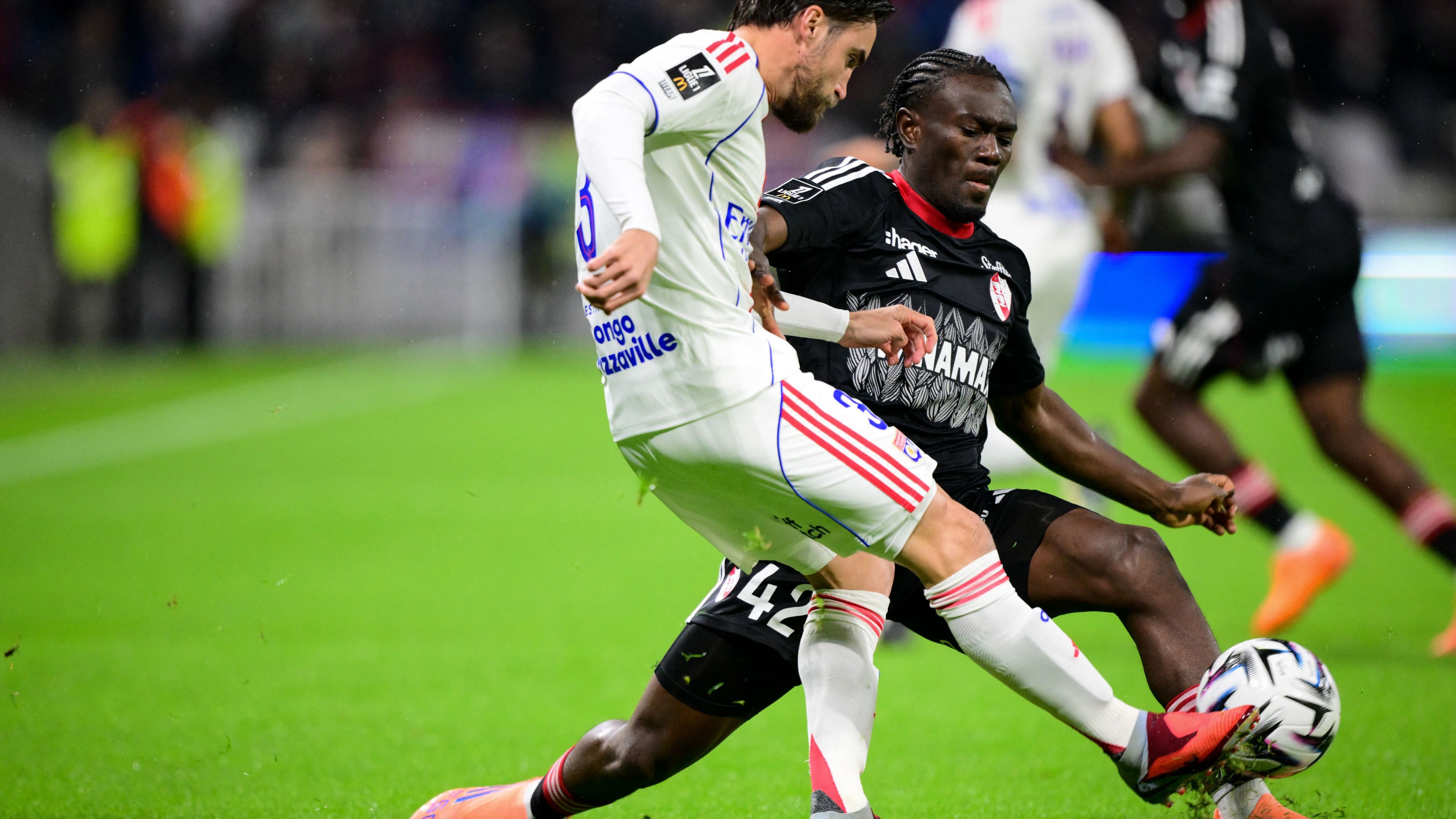 FBL-FRA-LIGUE1-LYON-STRASBOURG