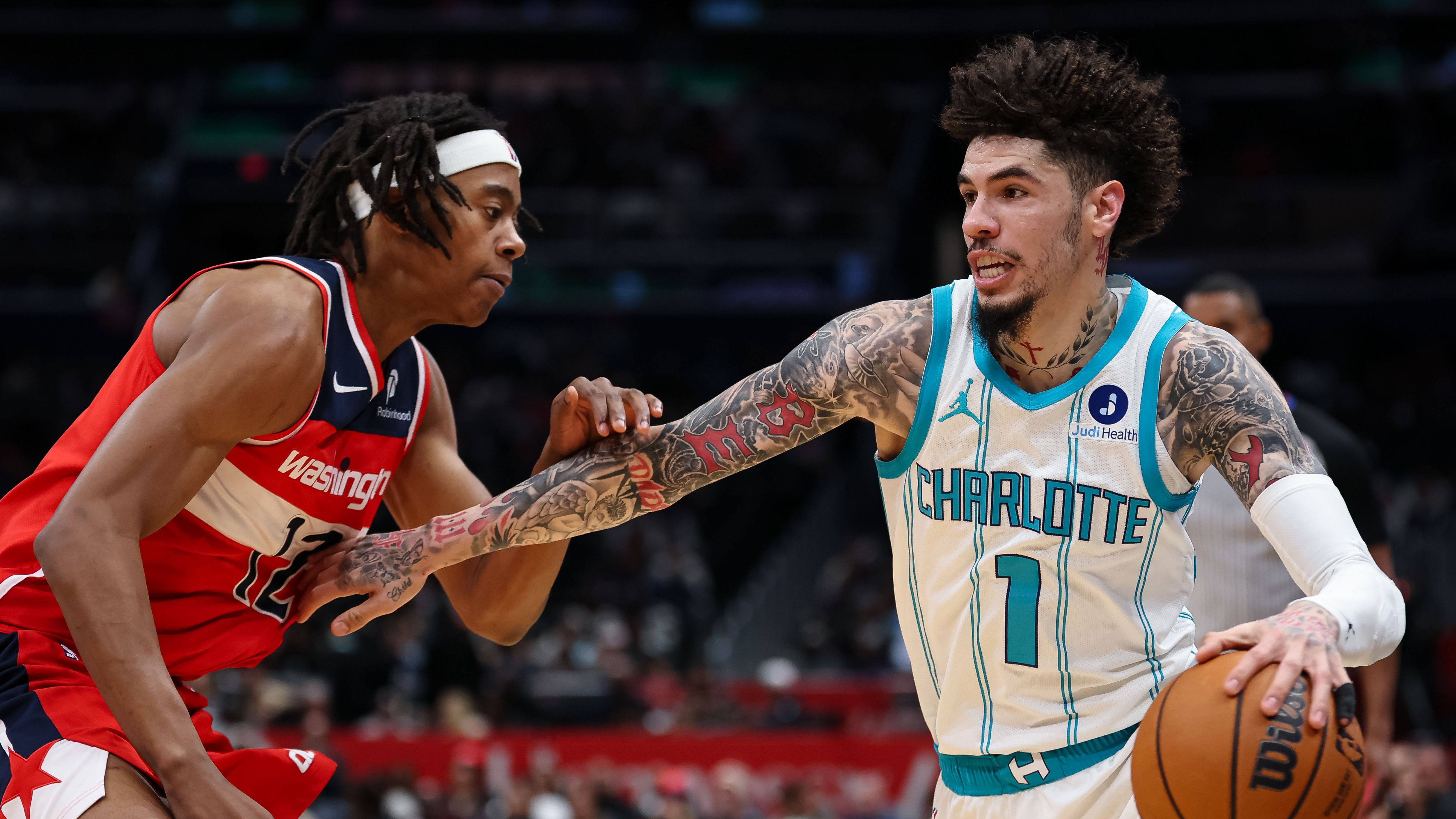 Charlotte Hornets v Washington Wizards