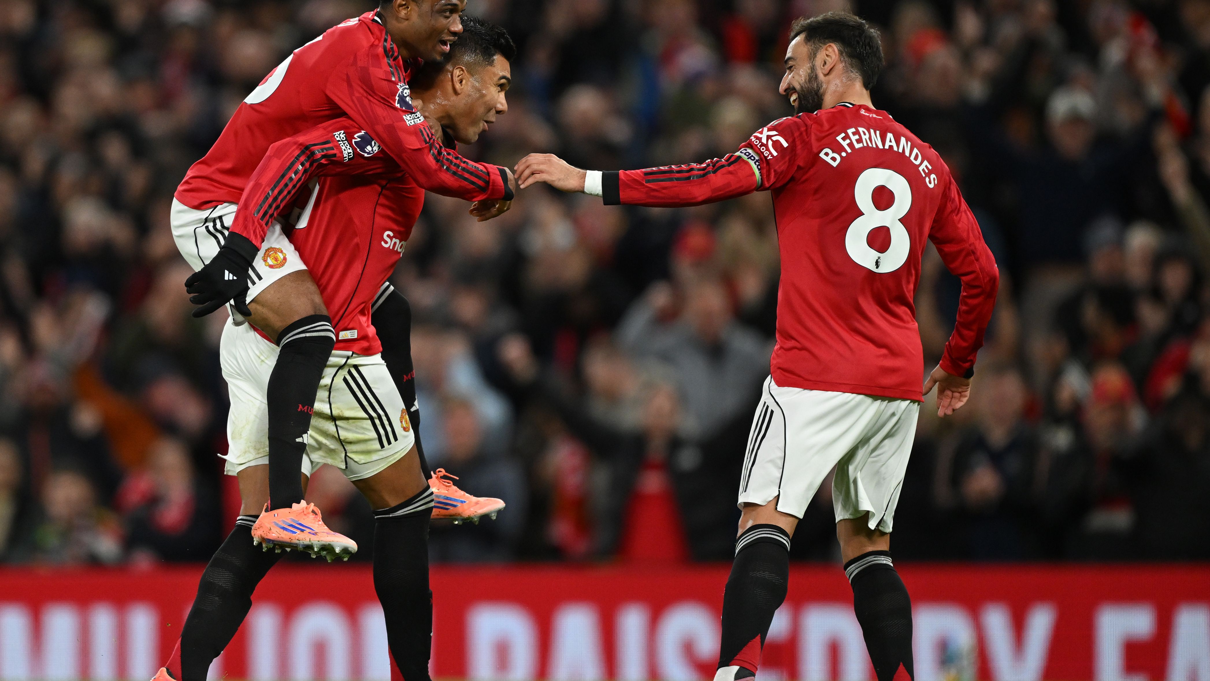 Manchester United v Brighton & Hove Albion - Premier League