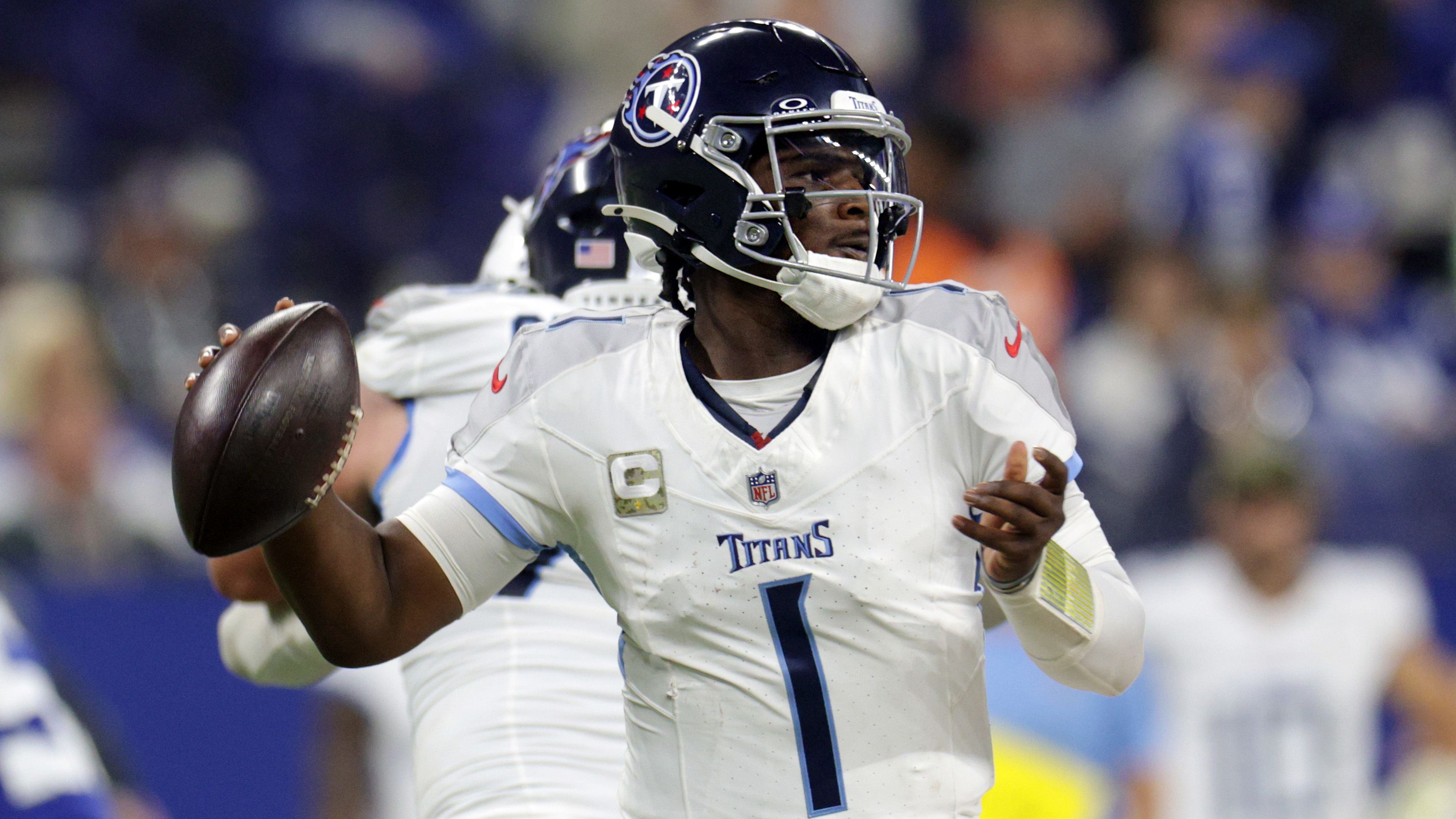 Tennessee Titans v Indianapolis Colts