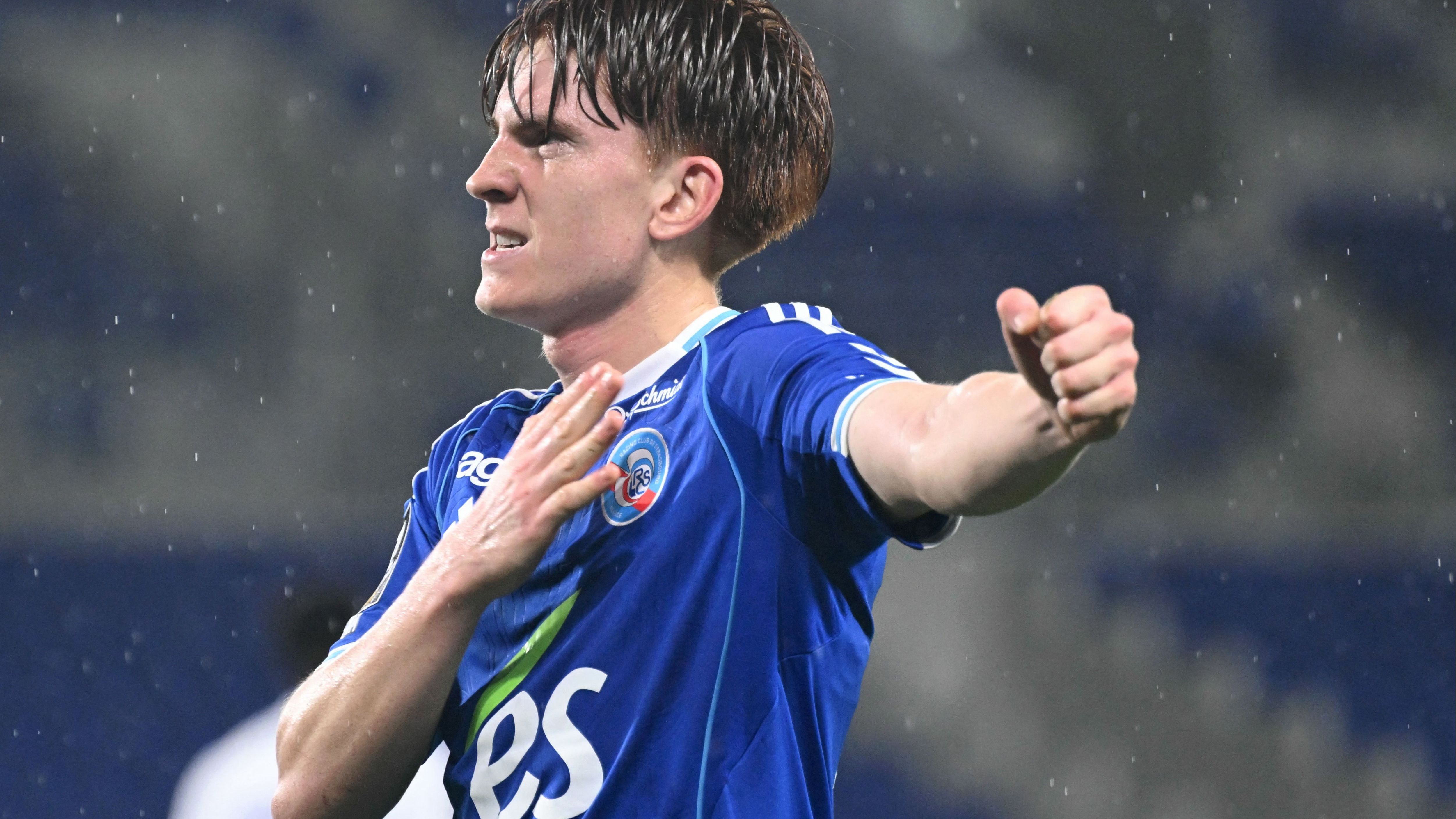 FBL-FRA-LIGUE1-STRASBOURG-AUXERRE