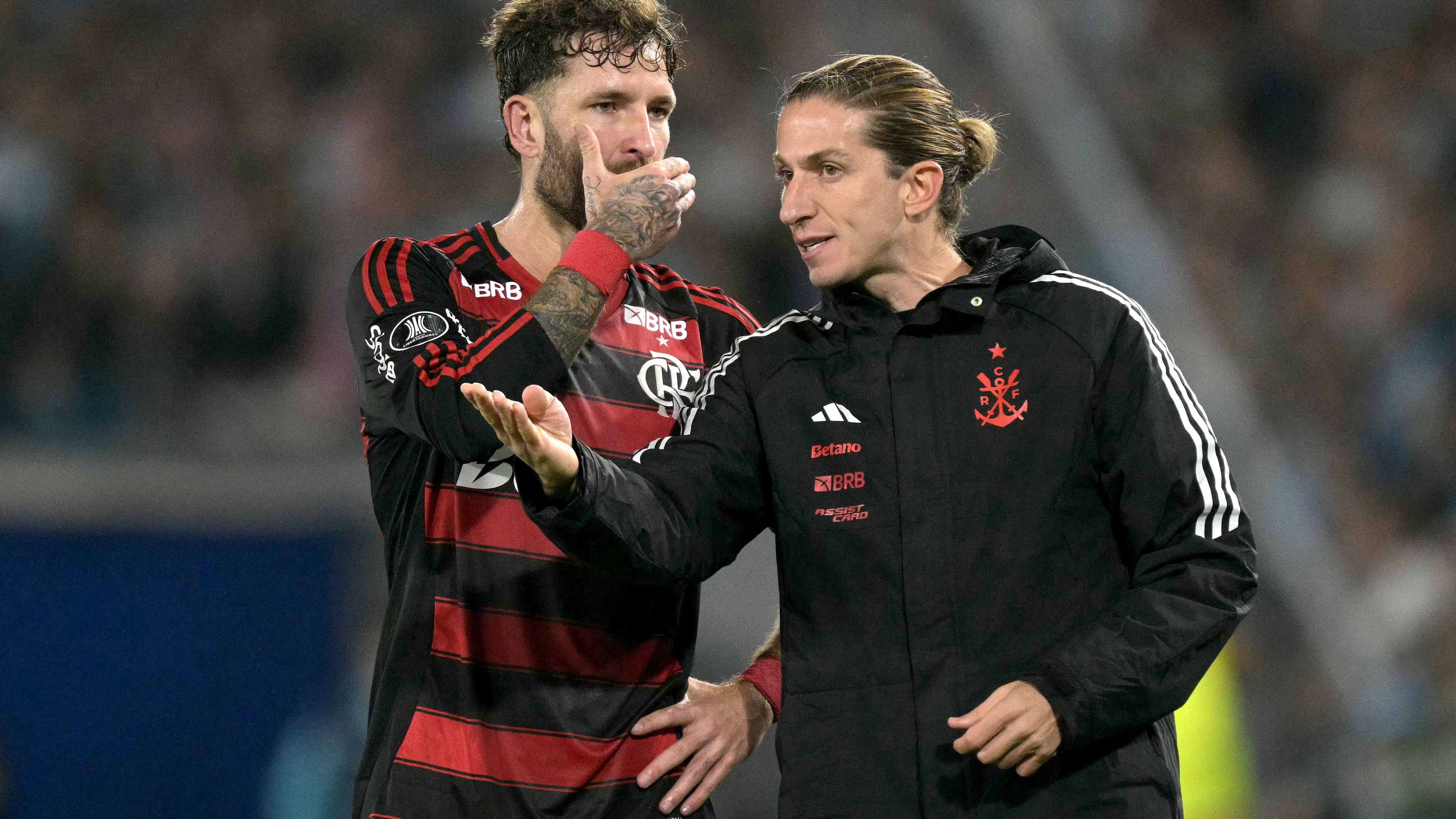 FBL-LIBERTADORES-RACING-FLAMENGO