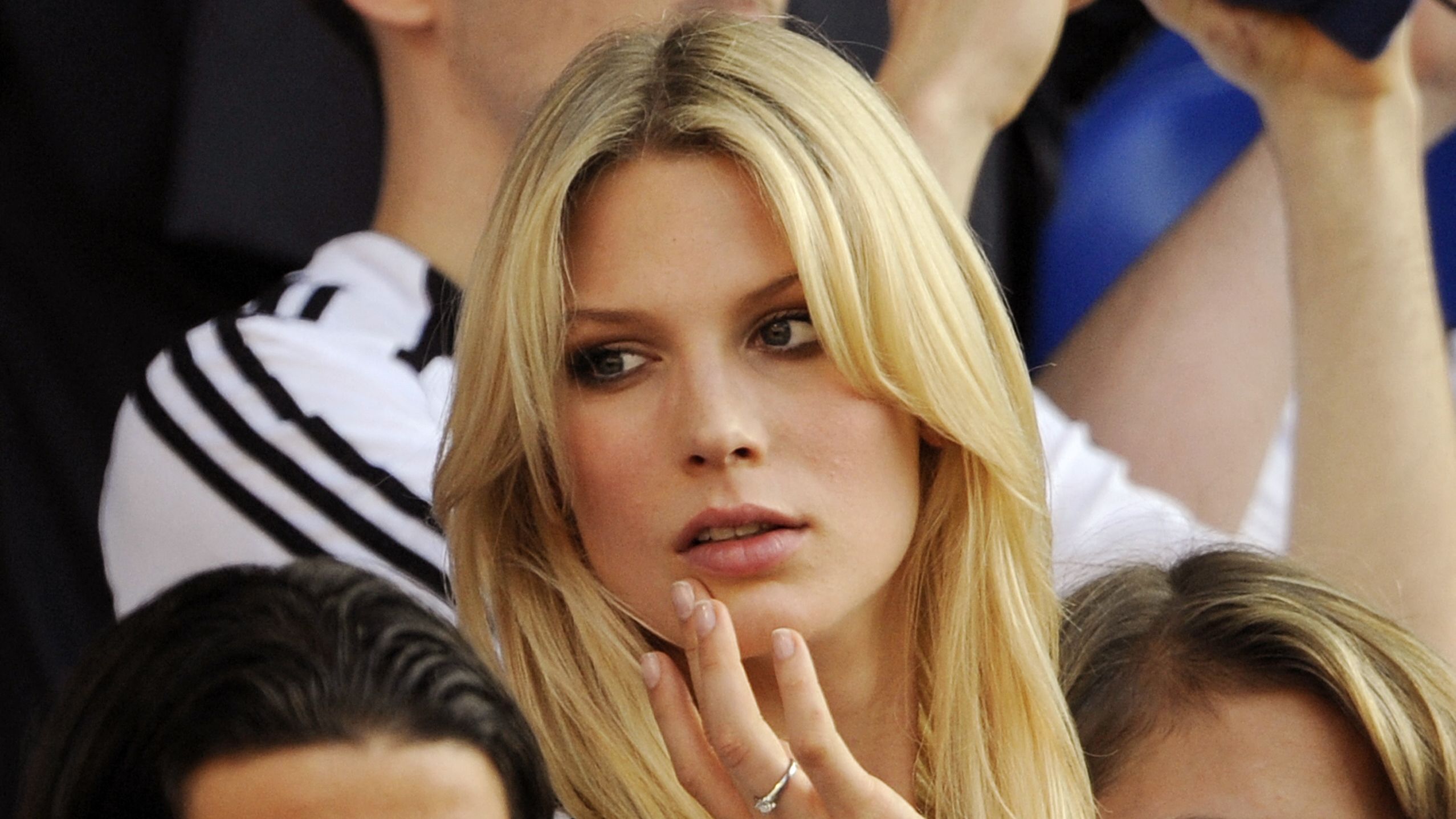 FBL-EURO-2008-POR-GER-MATCH 25