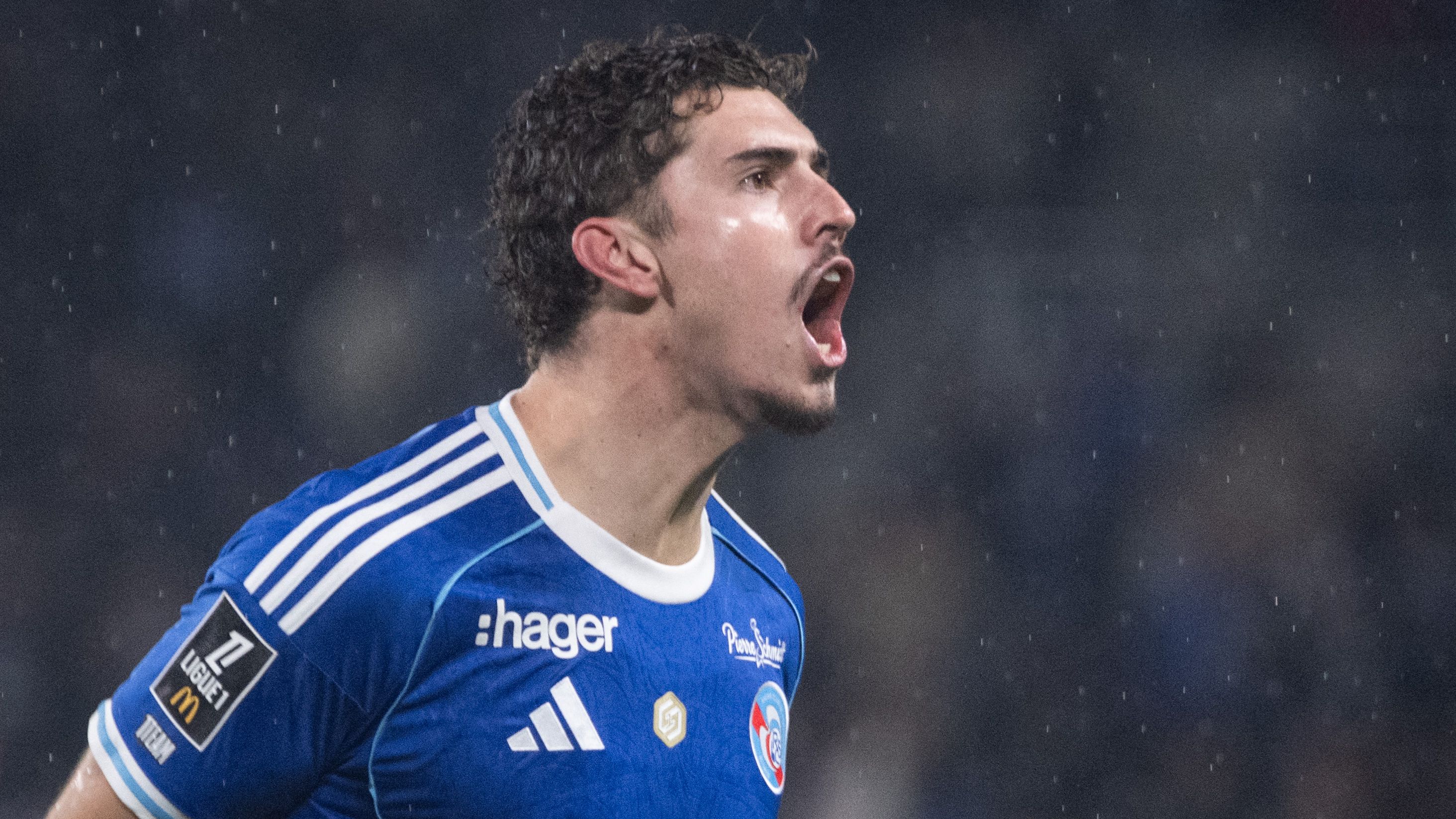 FBL-FRA-LIGUE1-STRASBOURG-AUXERRE