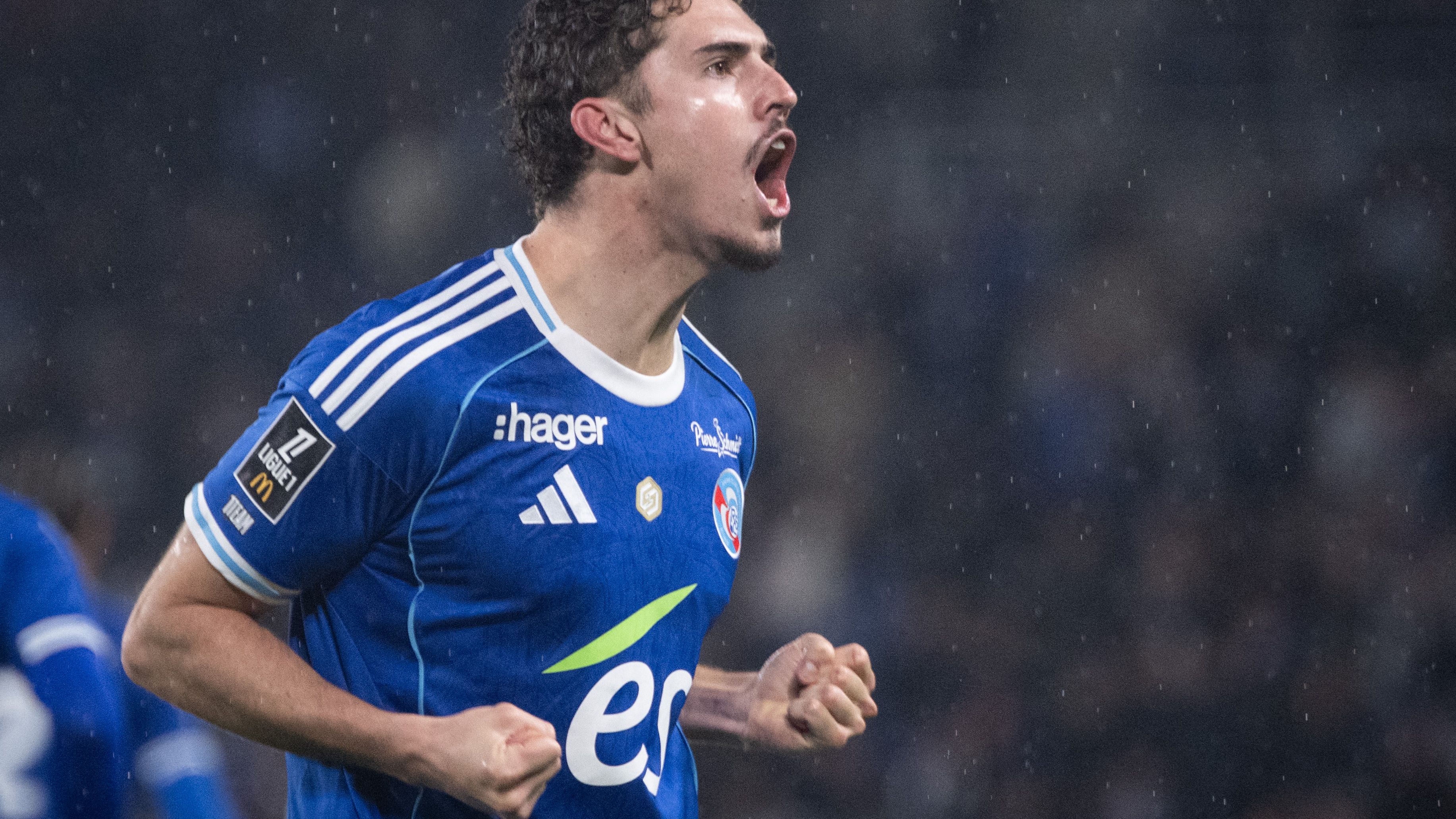 FBL-FRA-LIGUE1-STRASBOURG-AUXERRE