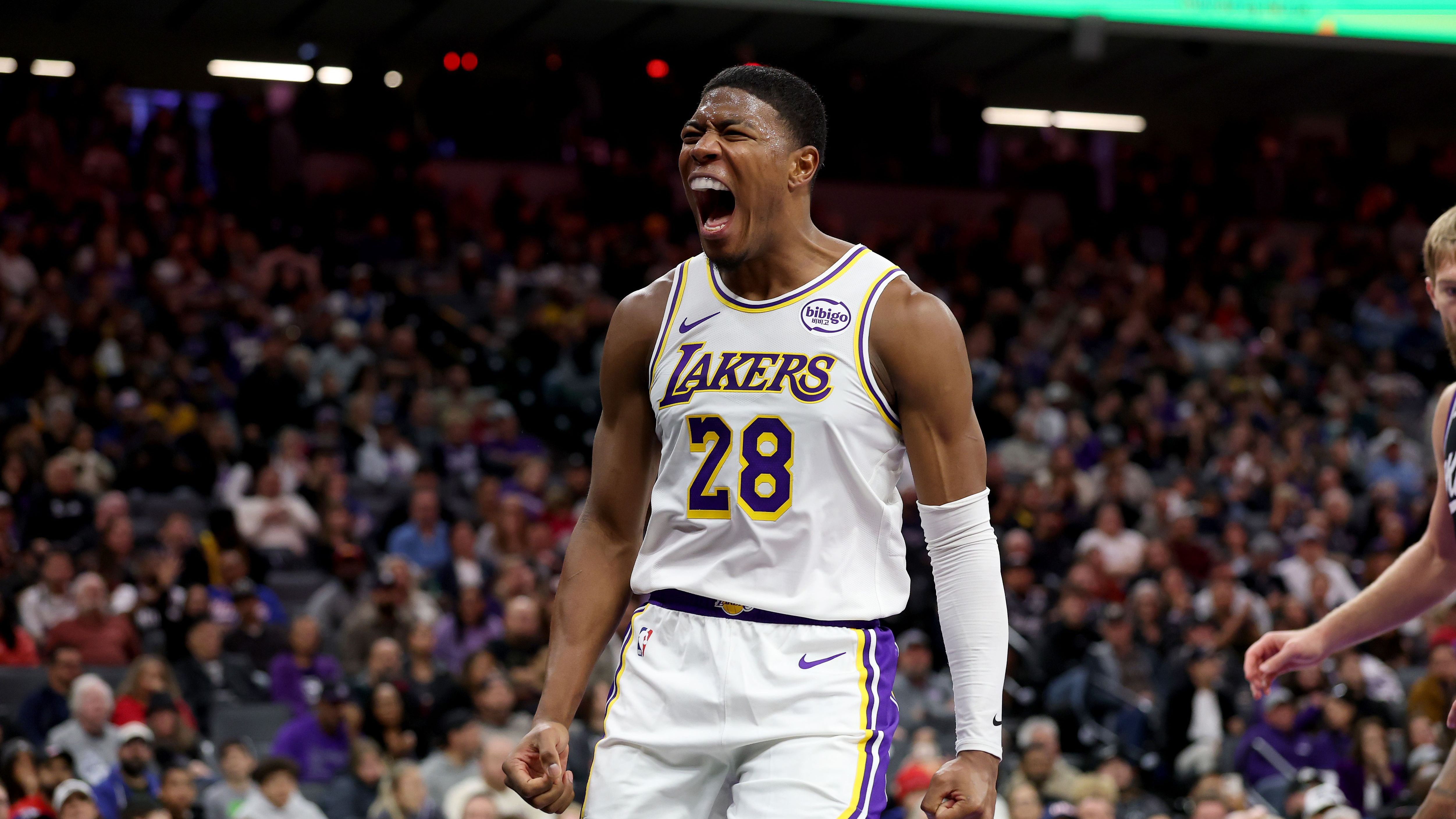 Los Angeles Lakers v Sacramento Kings