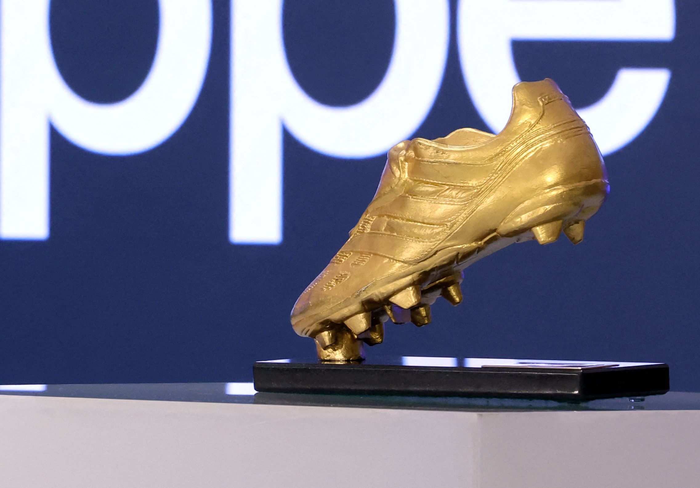 FBL-EUR-GOLDEN SHOE-AWARD