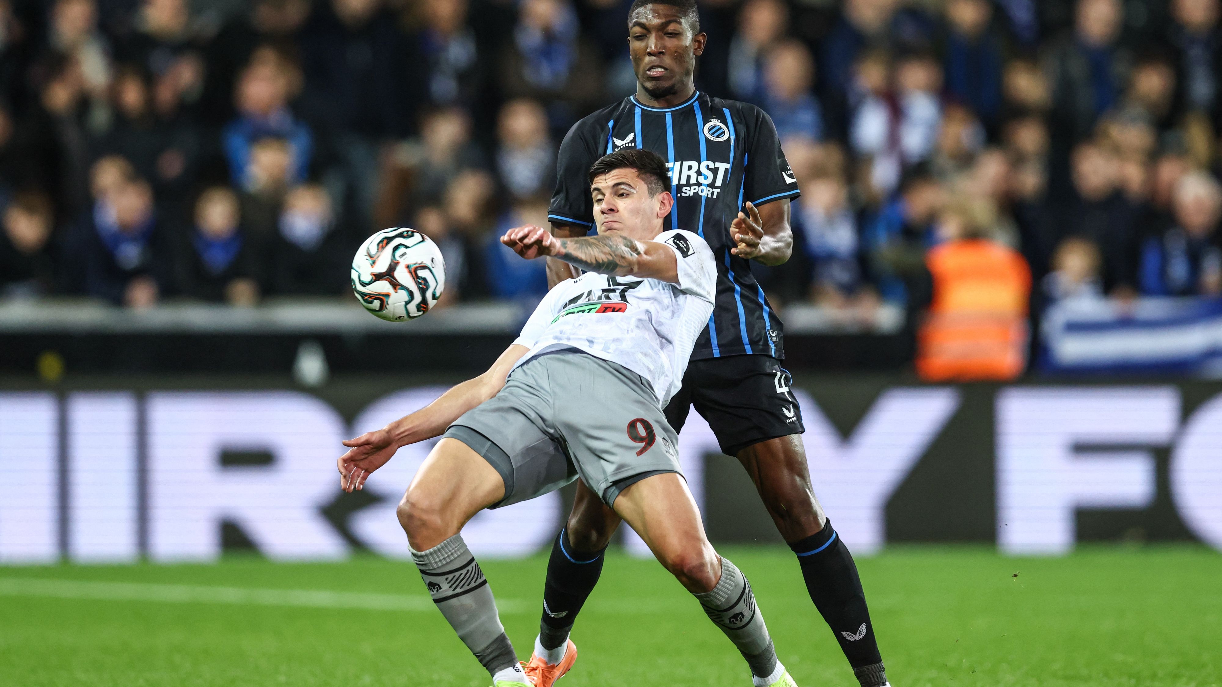 FBL-BEL-PROLEAGUE-CLUB-DENDER