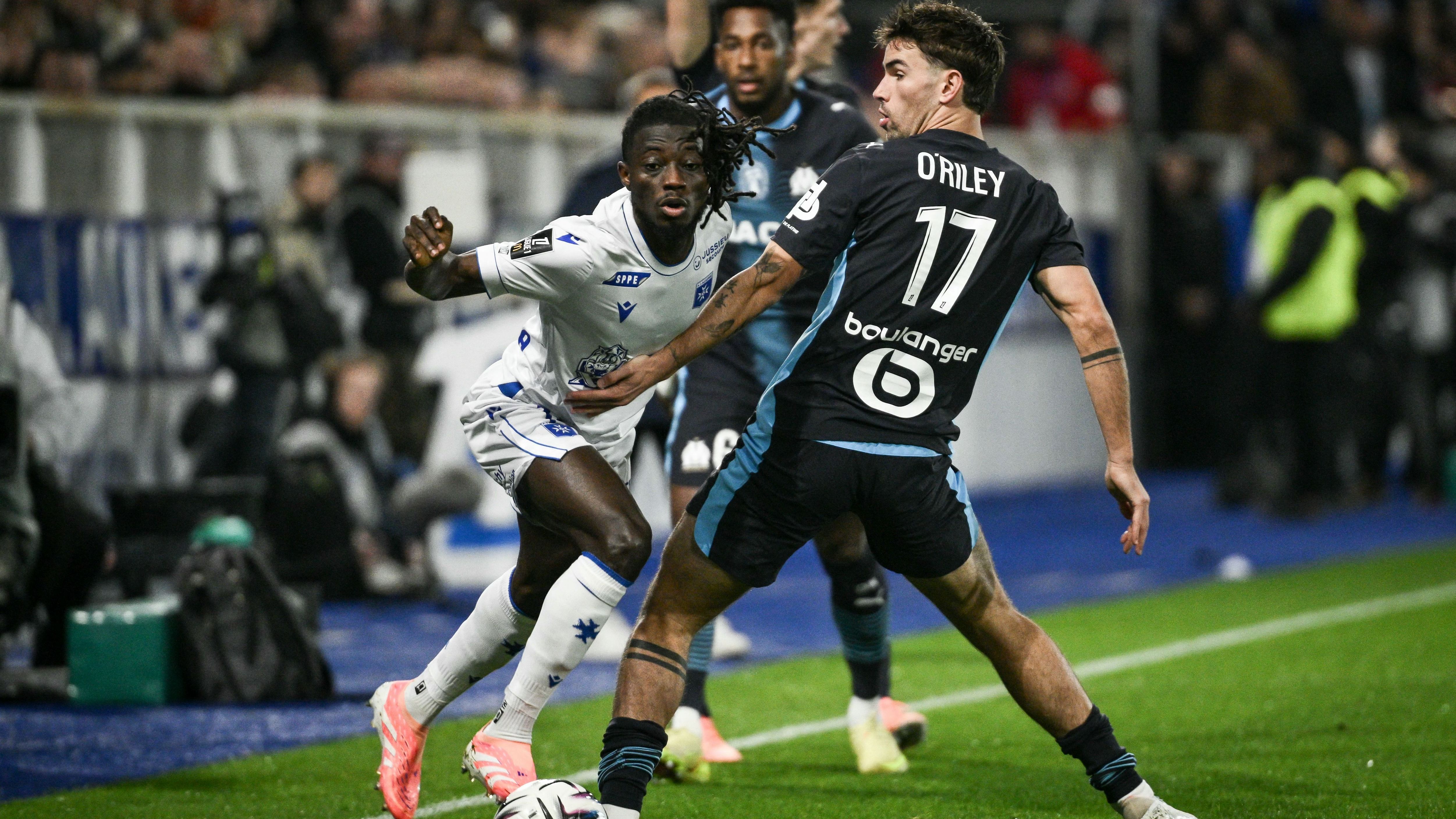 FBL-FRA-LIGUE1-AUXERRE-MARSEILLE