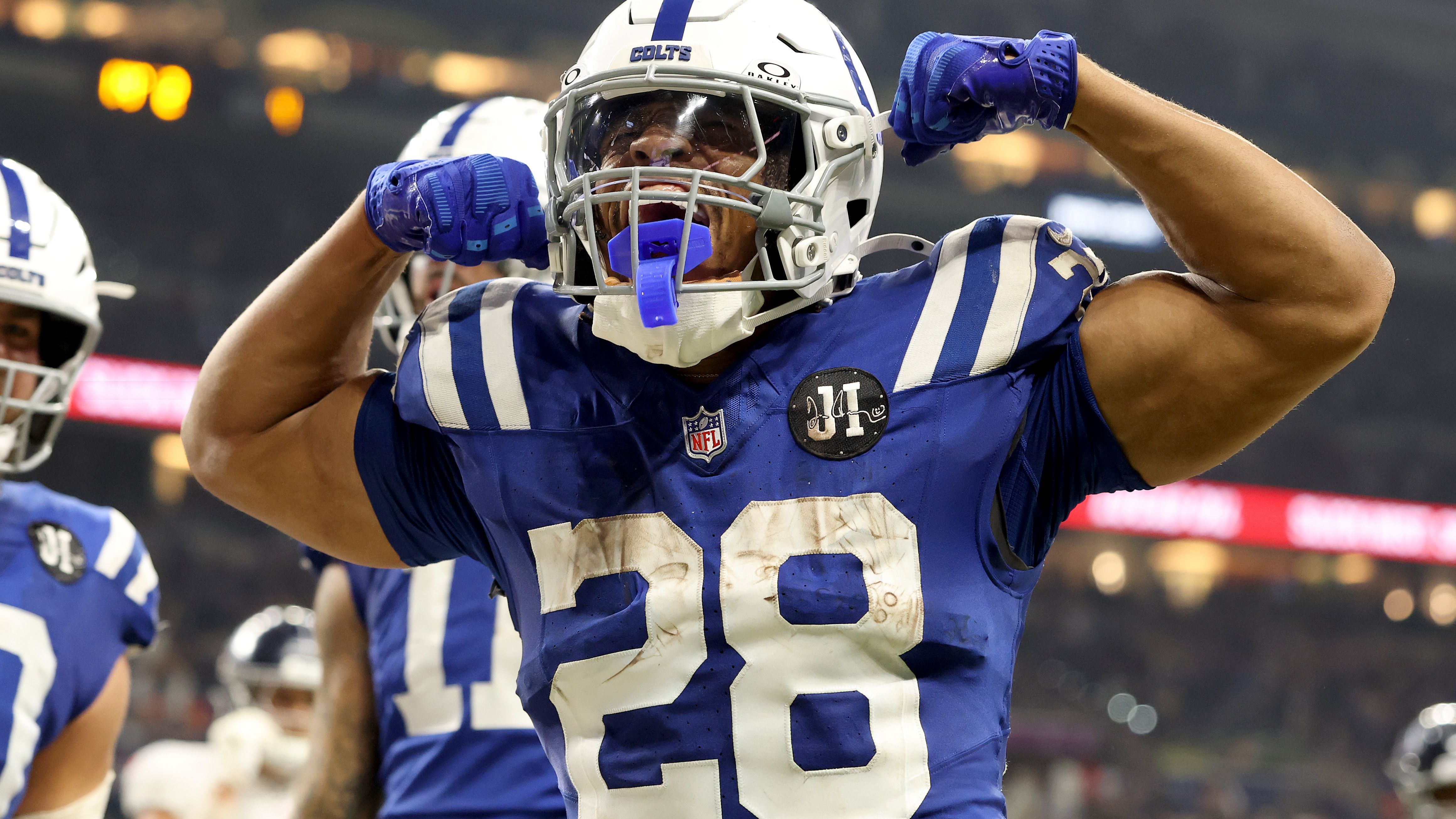 Tennessee Titans v Indianapolis Colts - NFL 2025