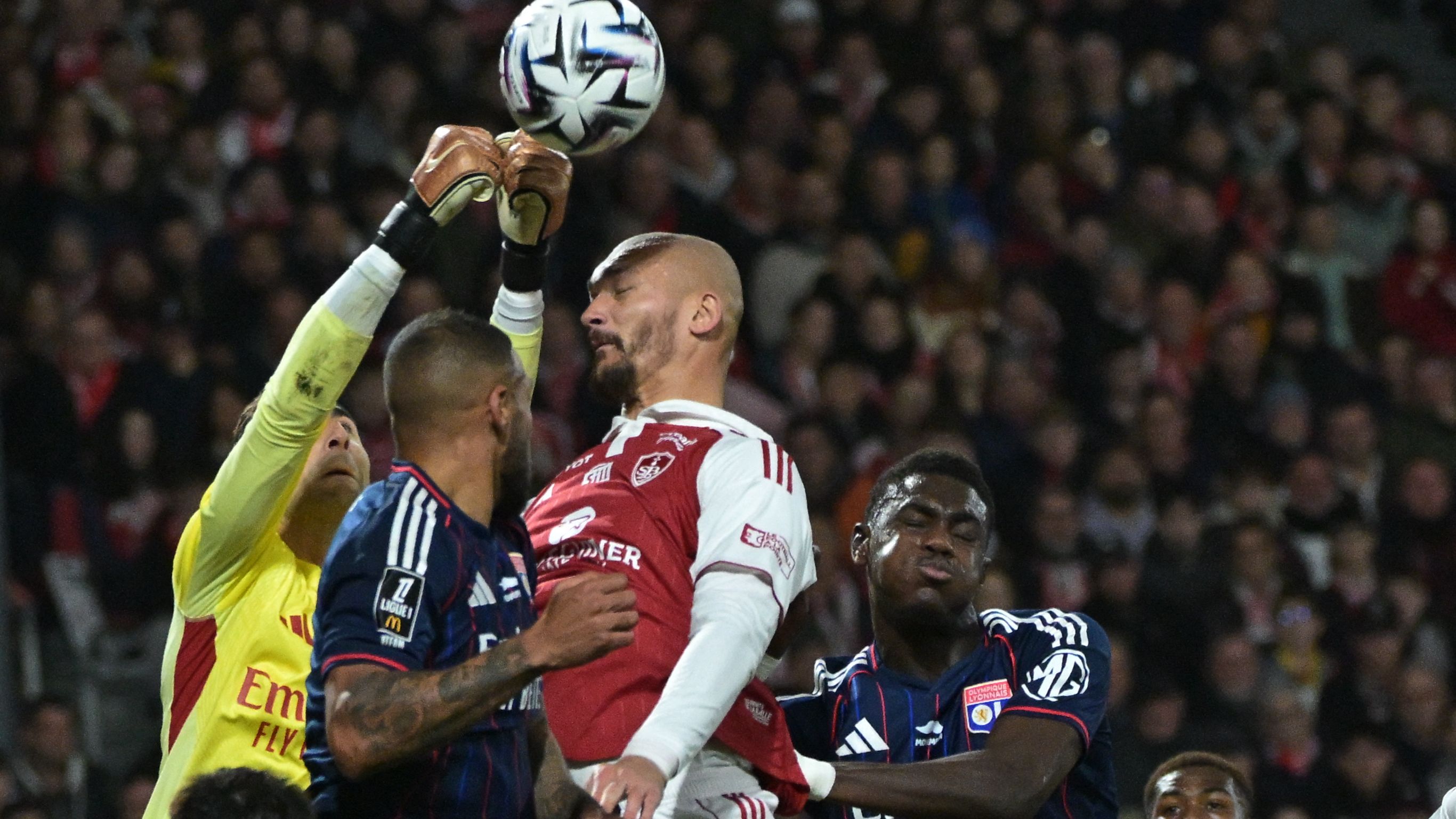 FBL-FRA-LIGUE1-BREST-LYON