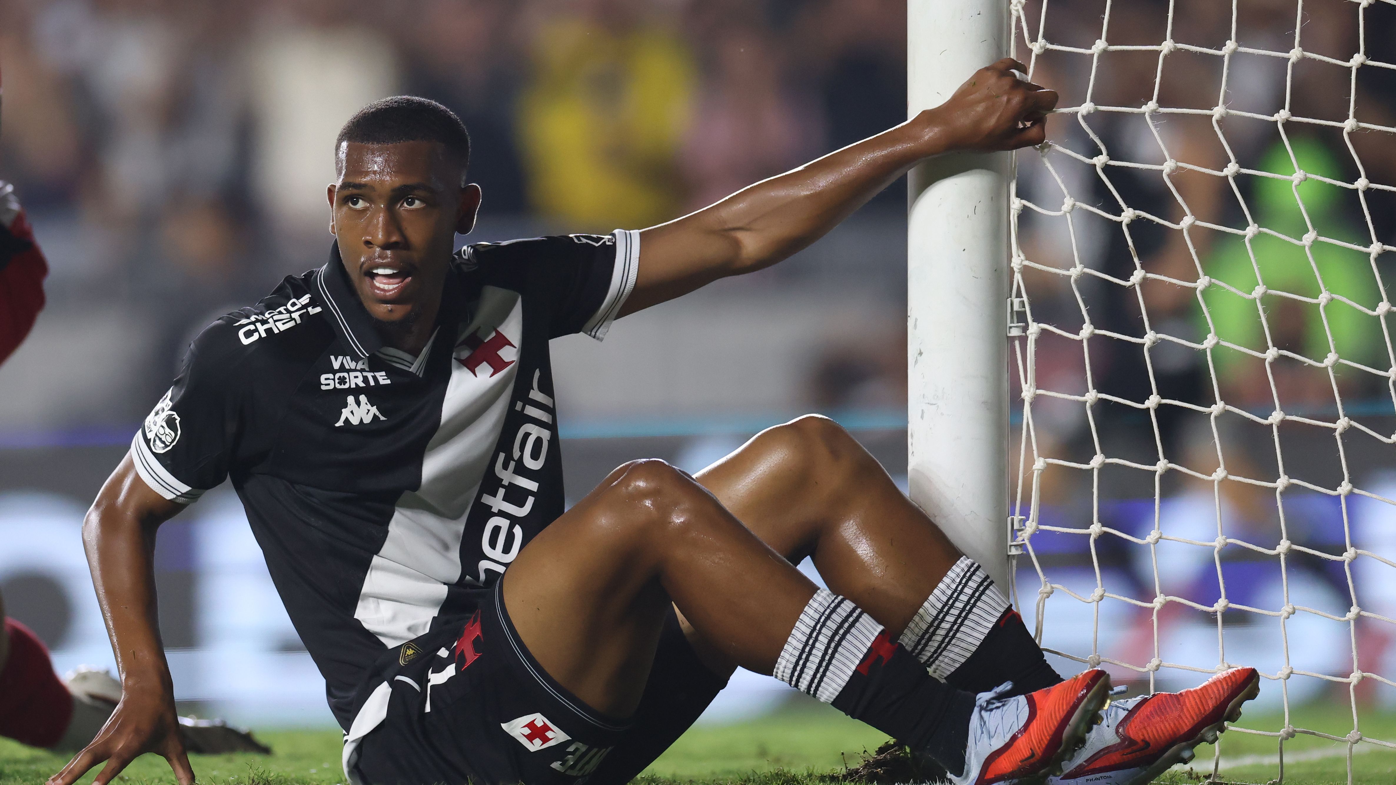 Vasco Da Gama v Sao Paulo - Brasileirao 2025