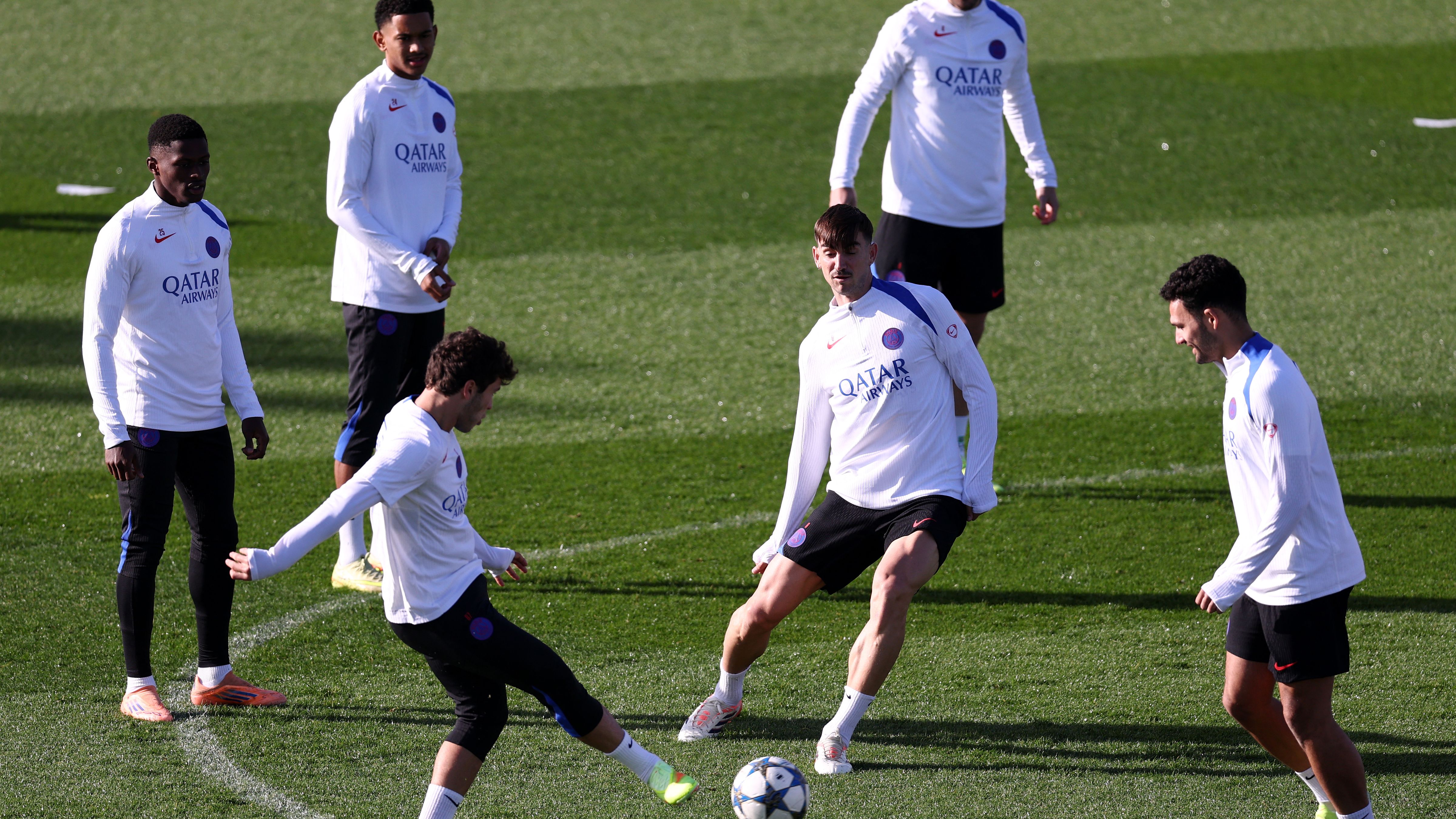 FBL-EUR-C1-PSG-TRAINING