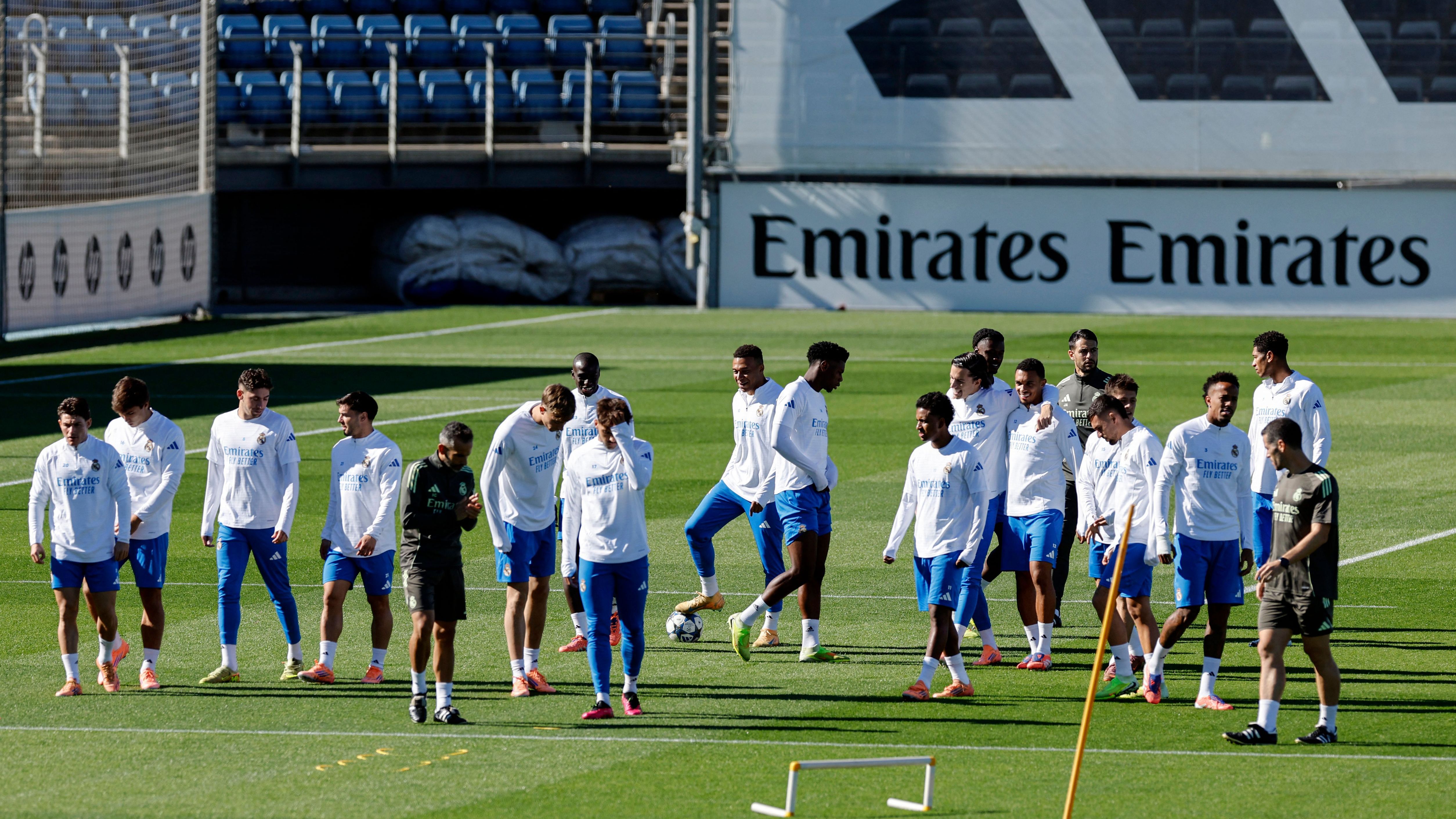 FBL-EUR-C1-REAL MADRID-TRAINING