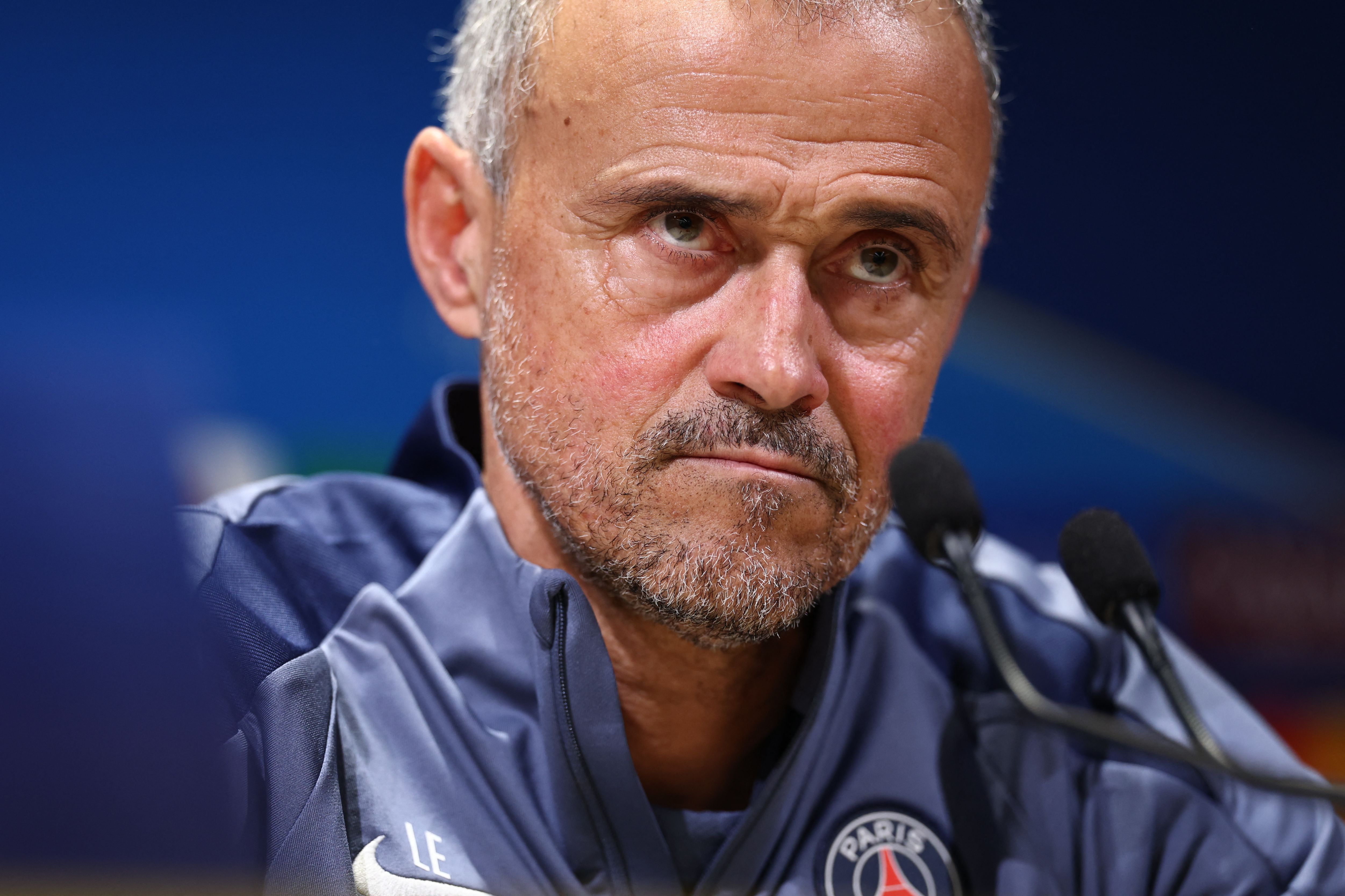 FBL-EUR-C1-PSG-PRESSER