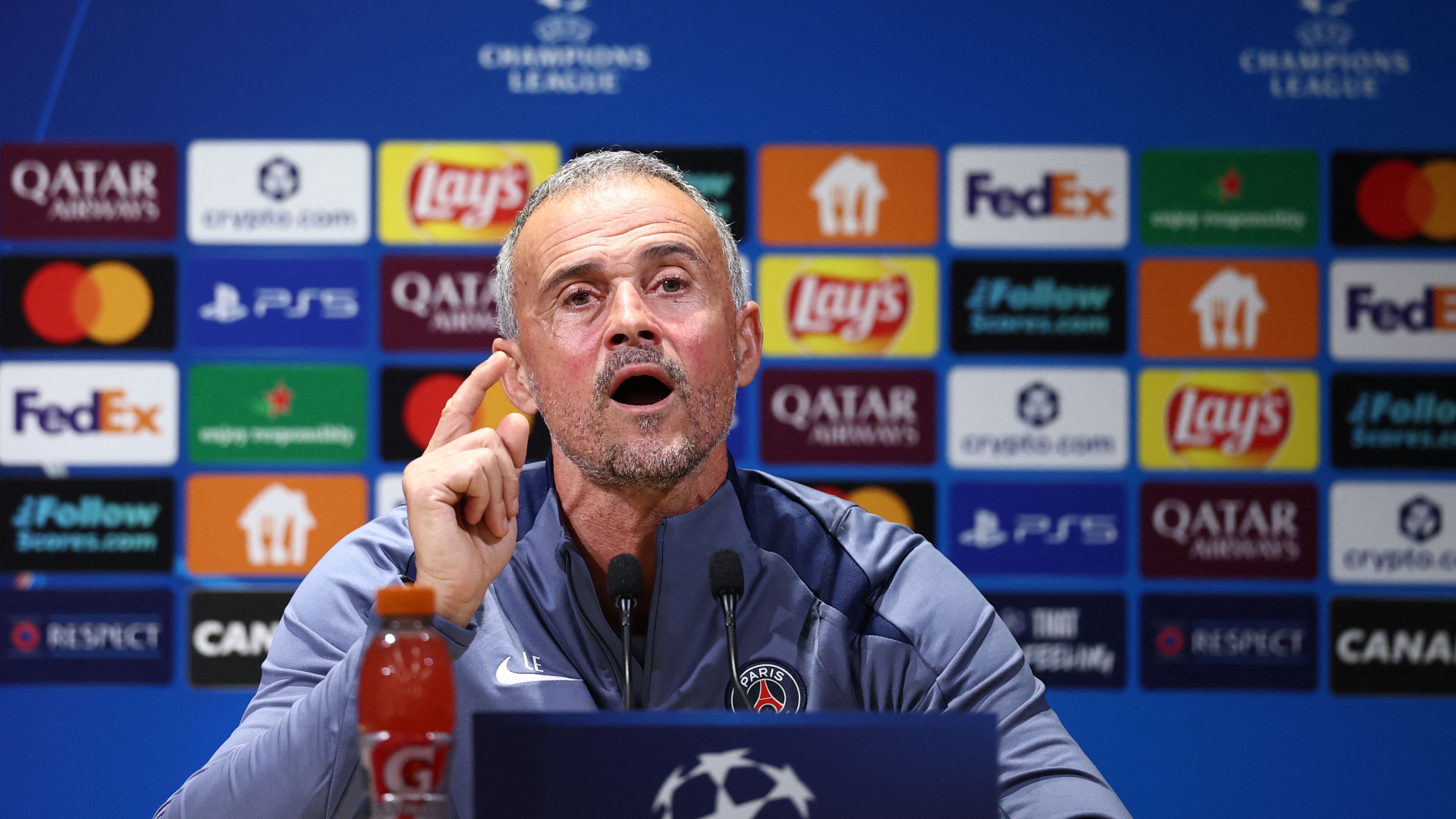 FBL-EUR-C1-PSG-PRESSER