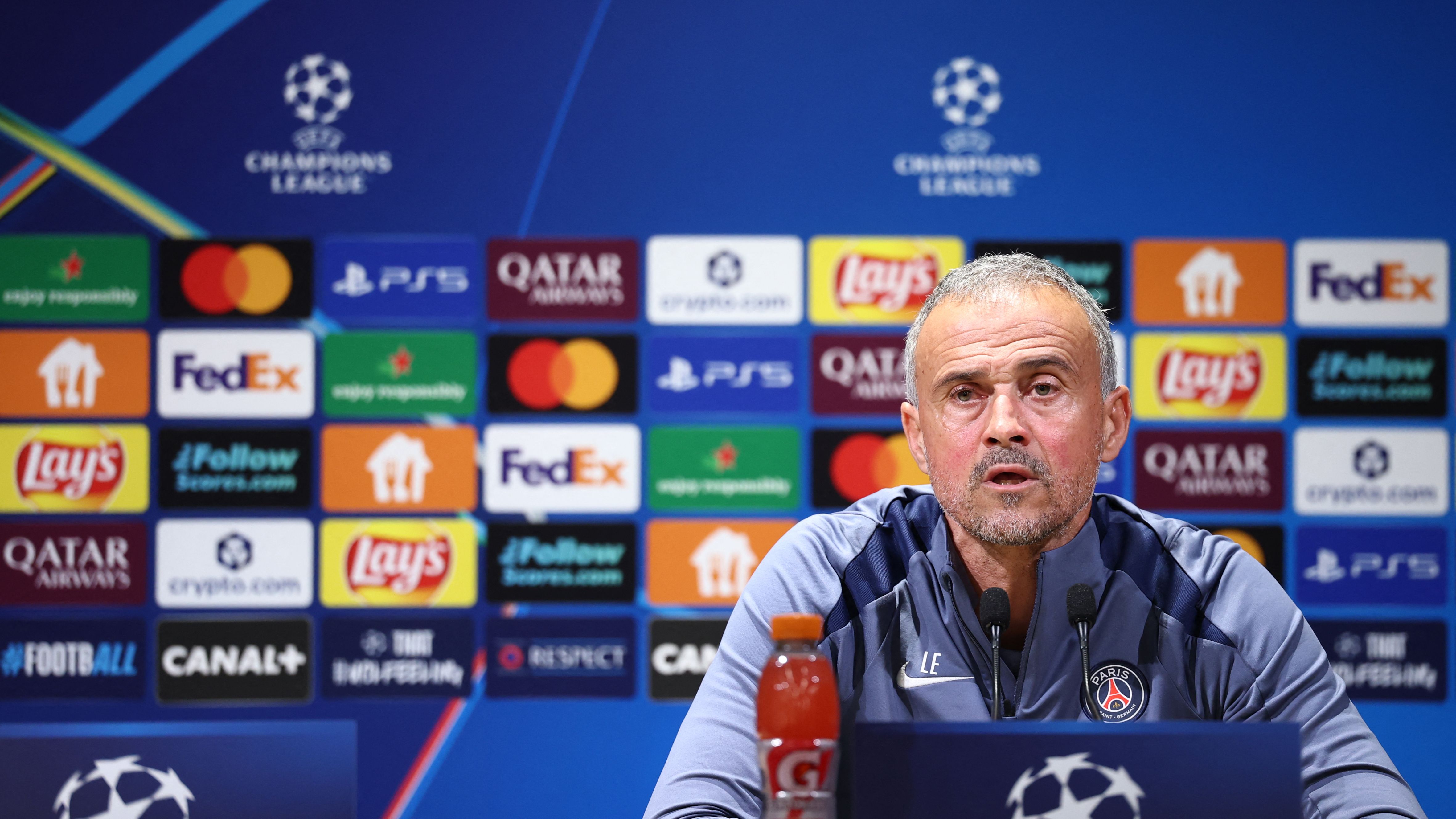 FBL-EUR-C1-PSG-PRESSER