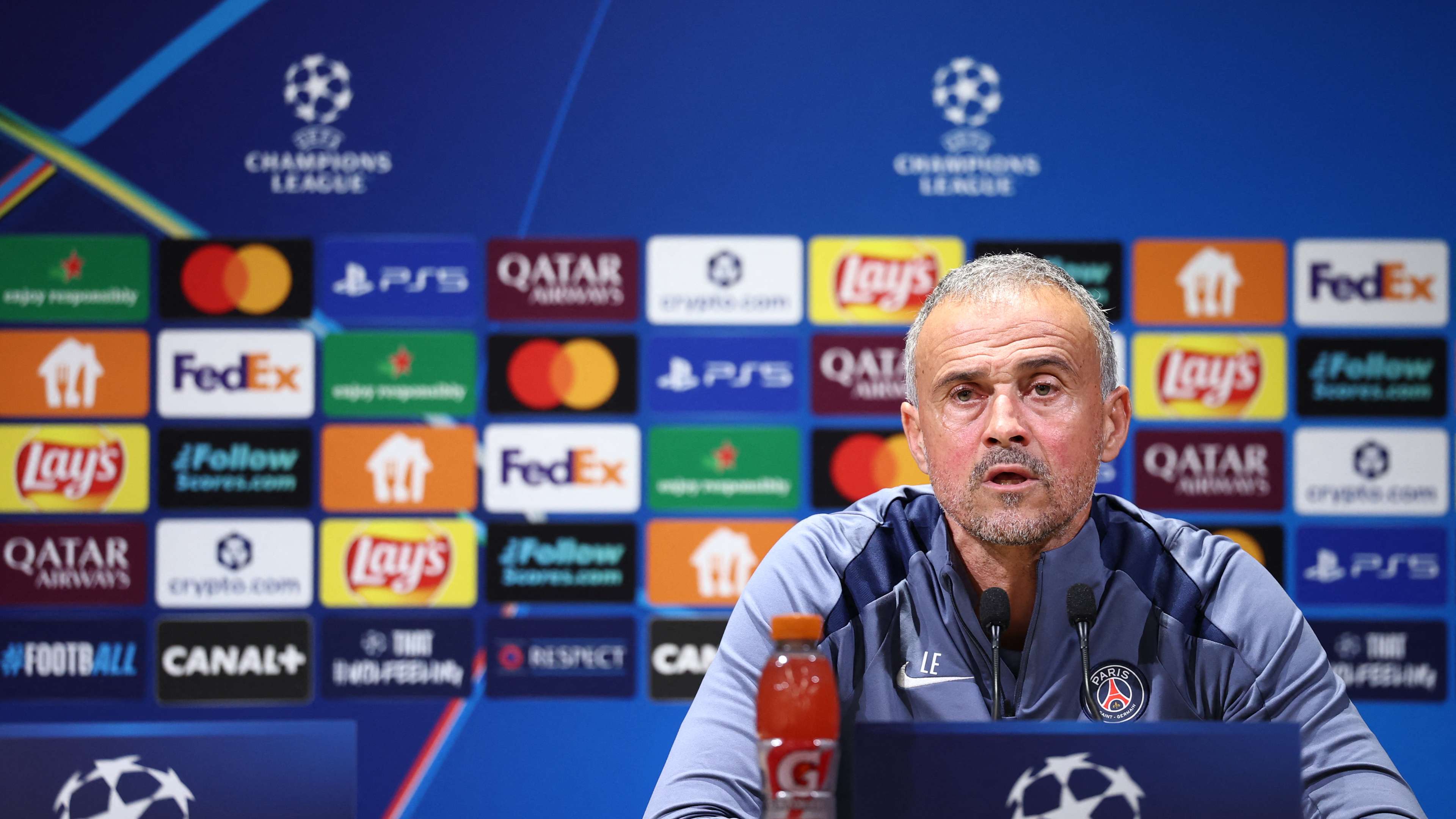 FBL-EUR-C1-PSG-PRESSER