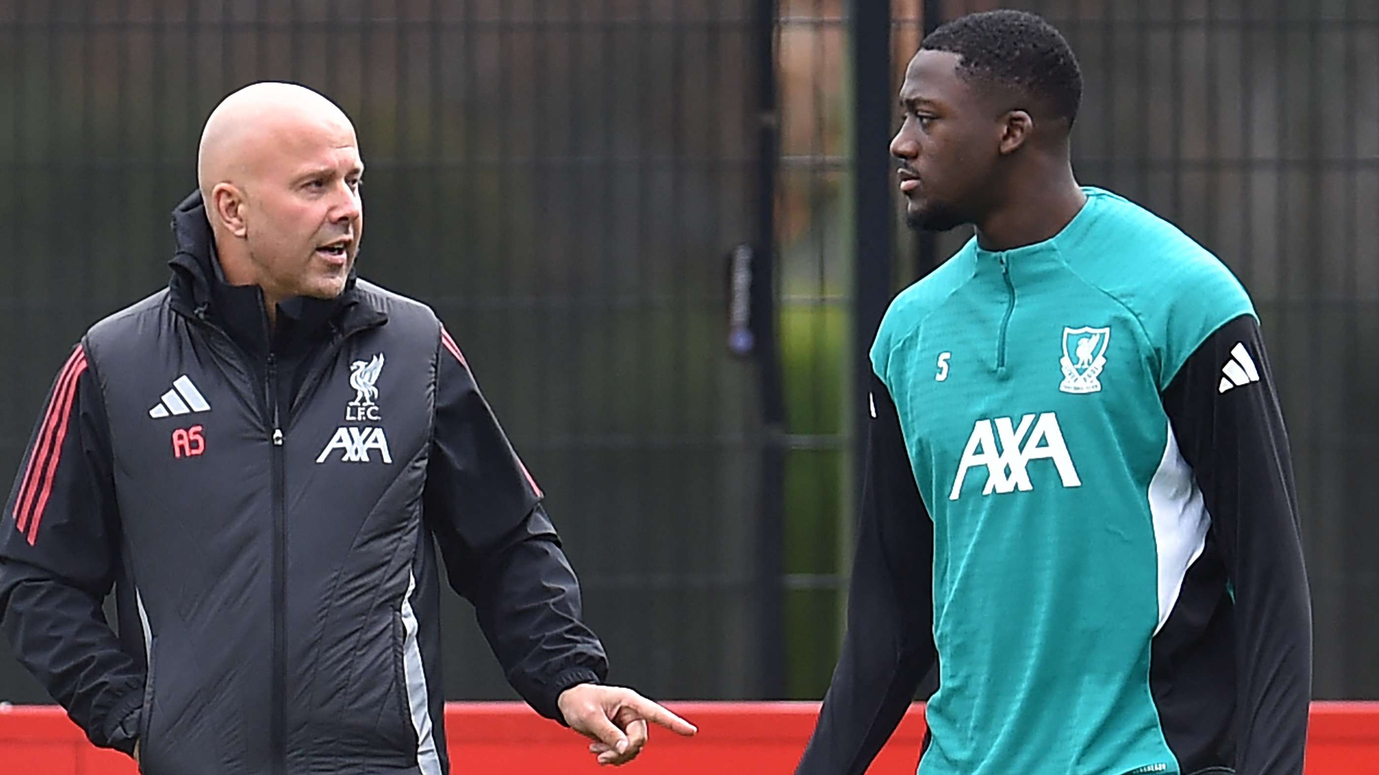 FBL-EUR-C1-LIVERPOOL-TRAINING