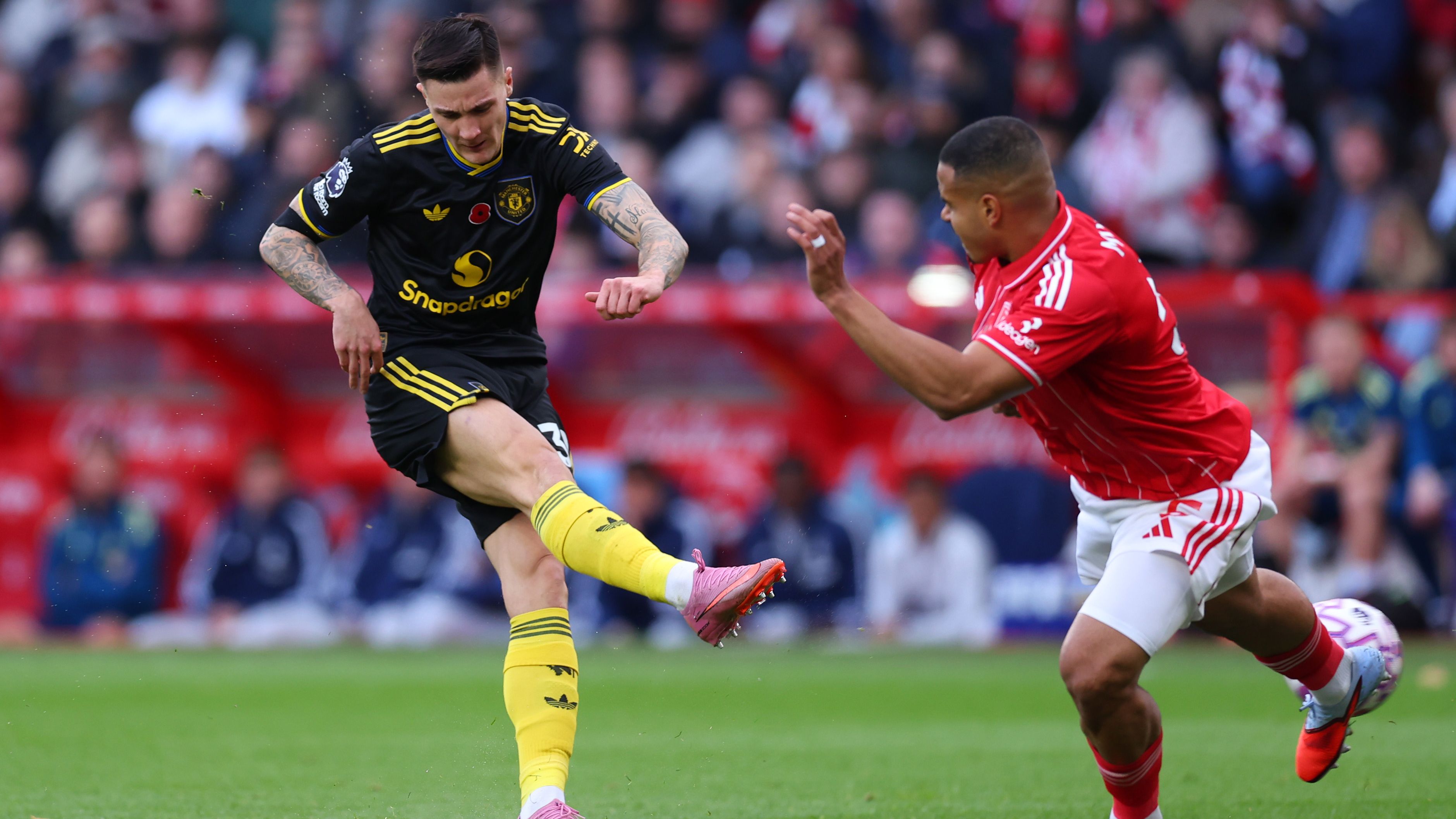 Nottingham Forest v Manchester United - Premier League