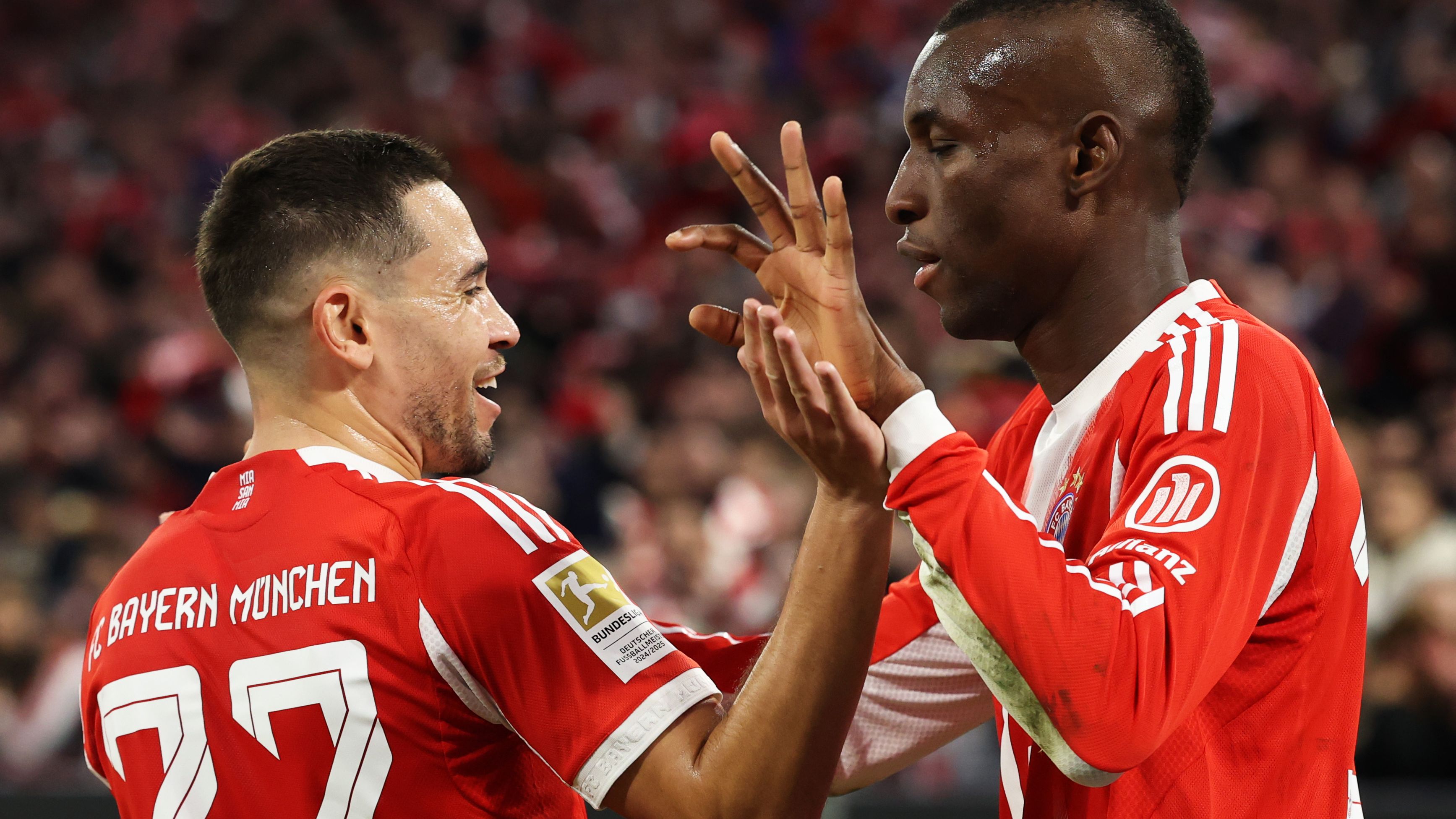 FC Bayern München v Bayer 04 Leverkusen - Bundesliga