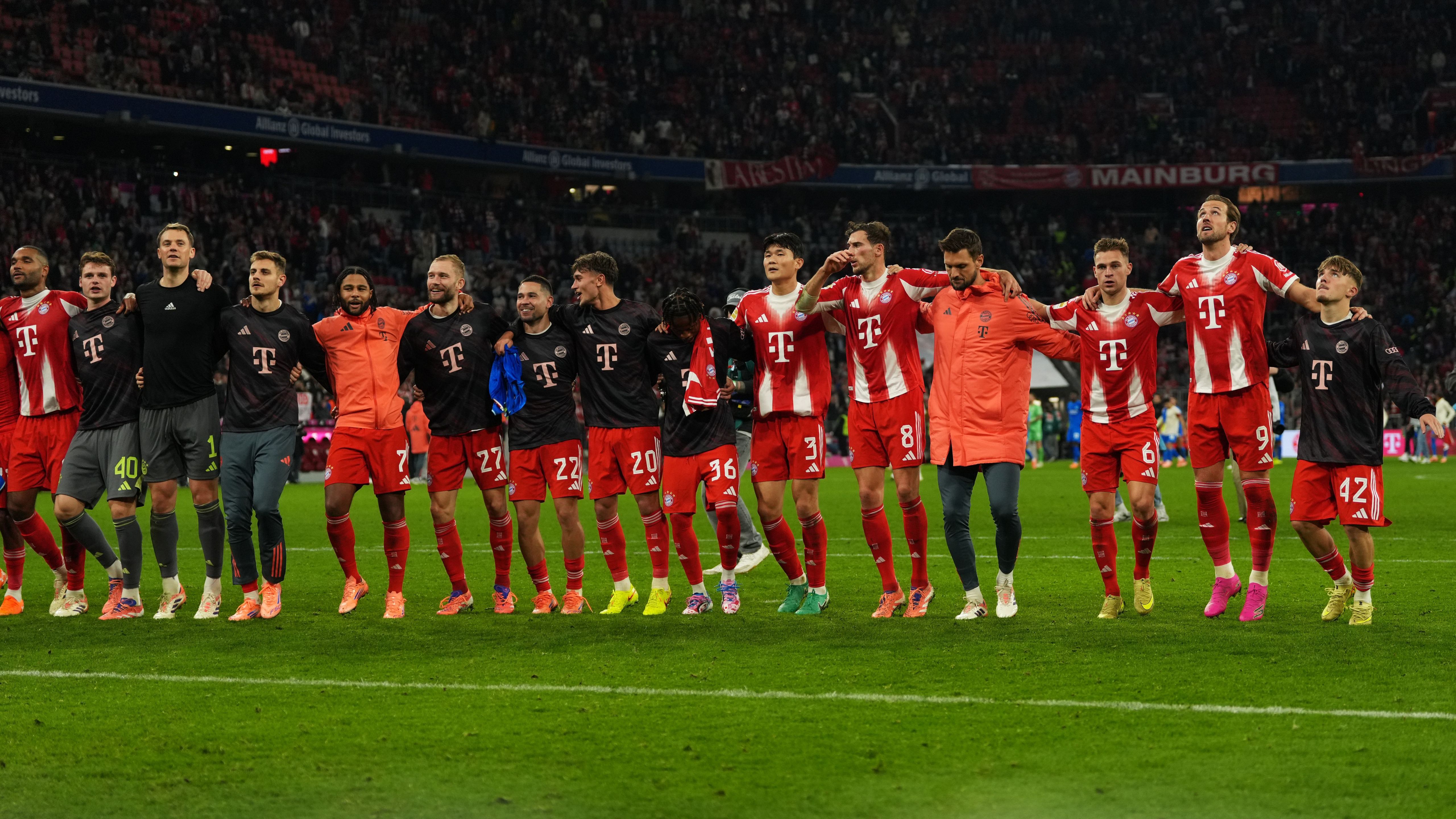 FC Bayern München v Bayer 04 Leverkusen - Bundesliga