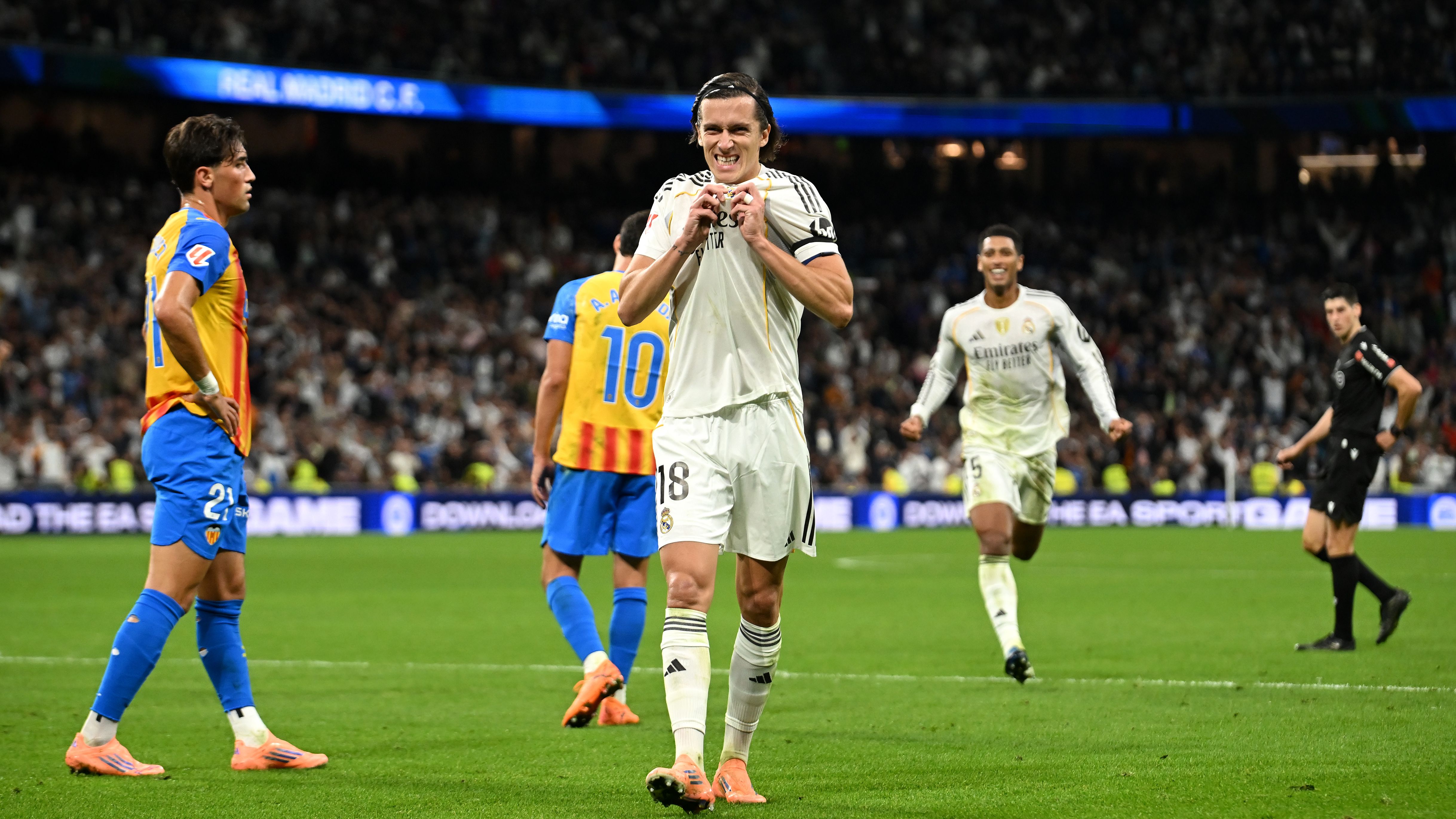 Real Madrid CF v Valencia CF - LaLiga EA Sports