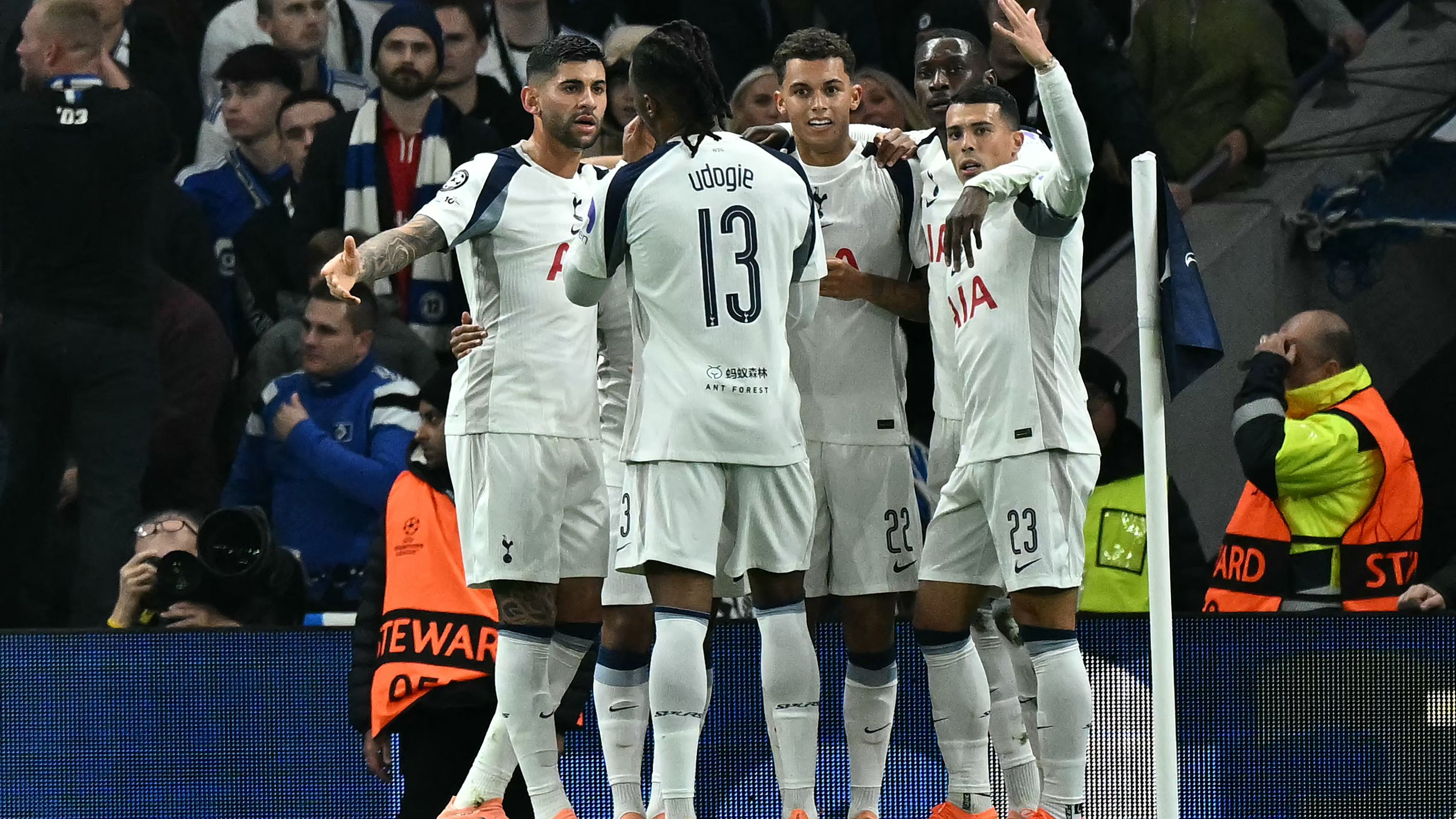 FBL-EUR-C1-TOTTENHAM-COPENHAGEN