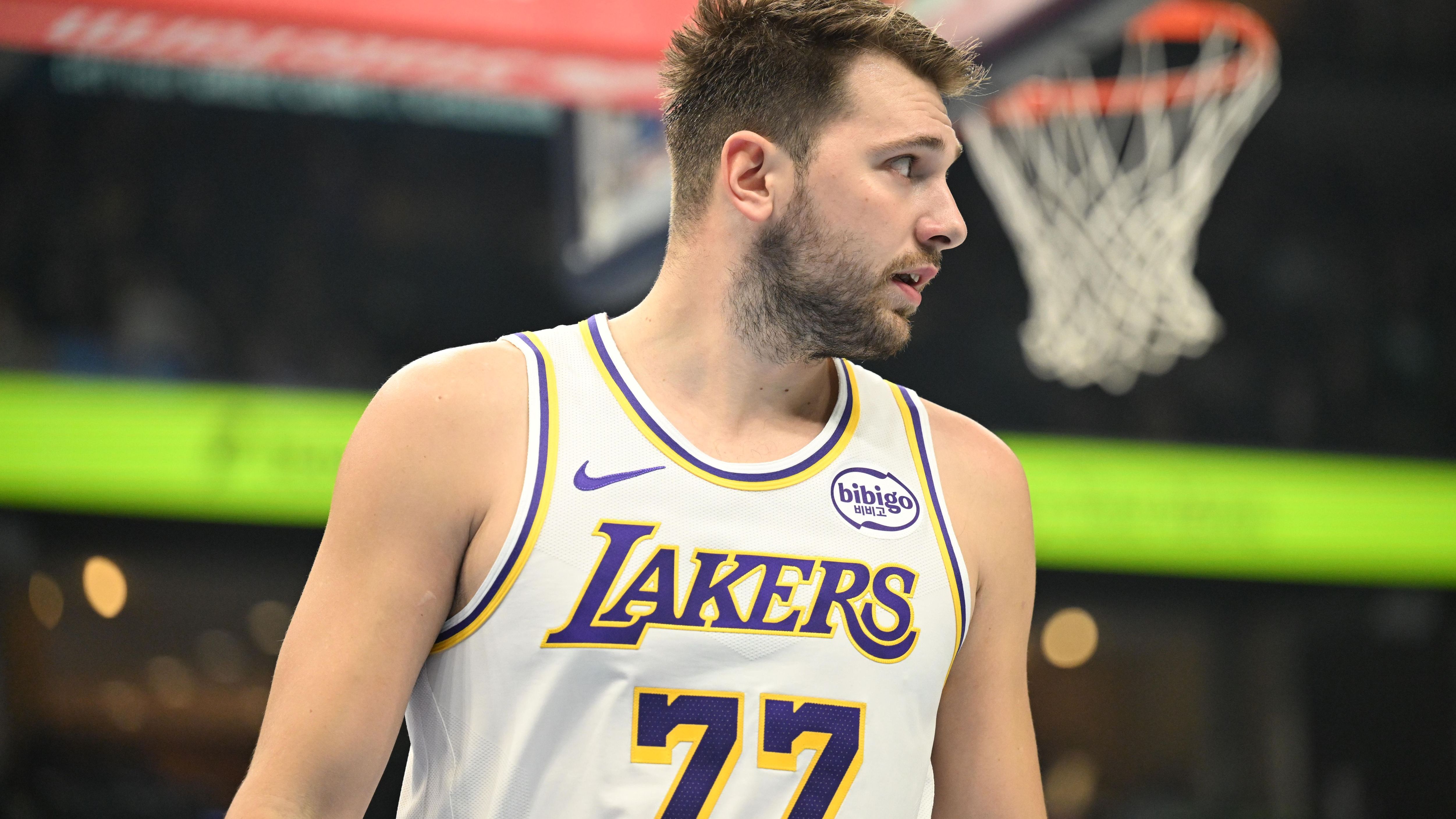 Los Angeles Lakers v Memphis Grizzlies