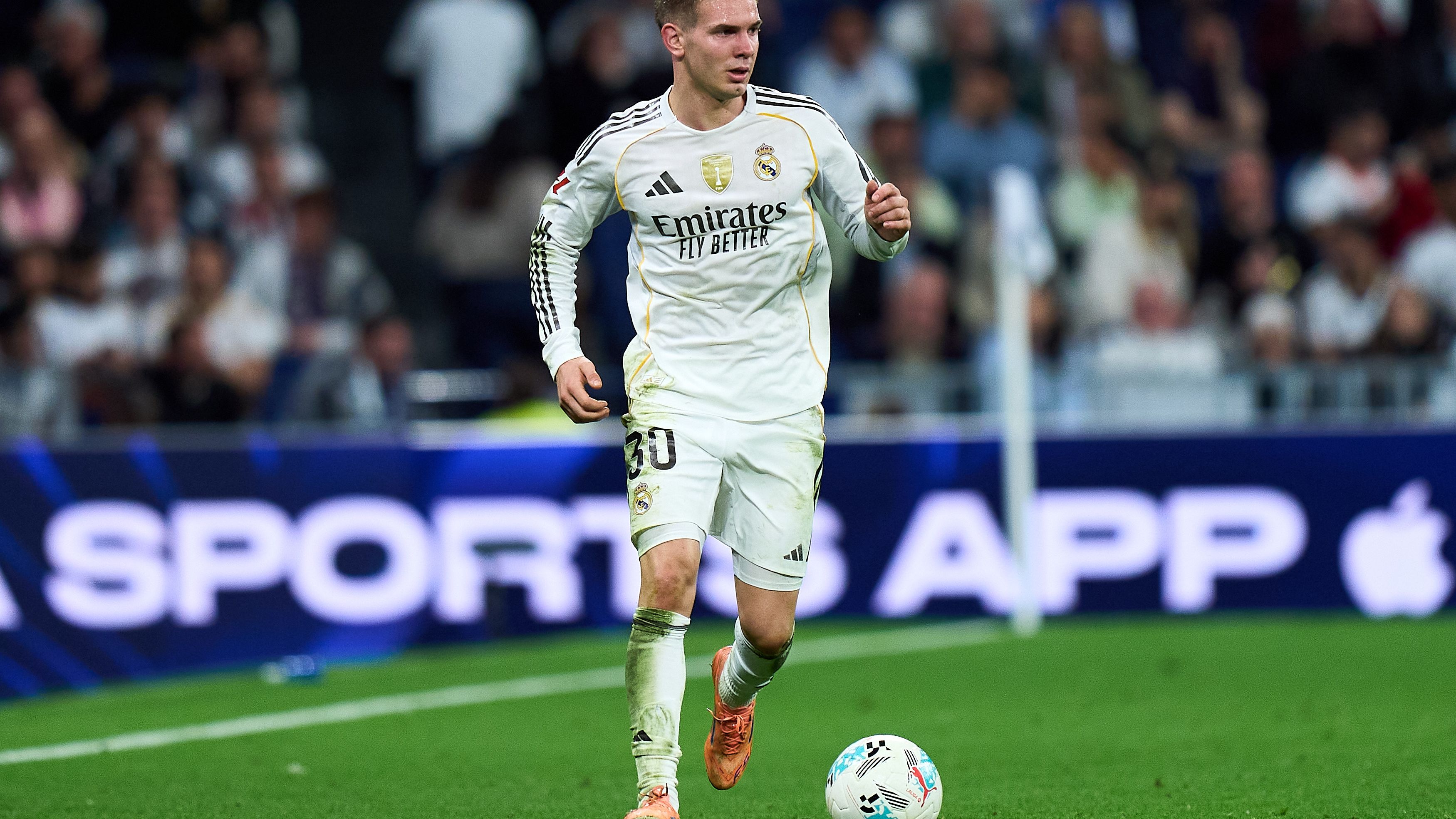 Real Madrid CF v Valencia CF - LaLiga EA Sports