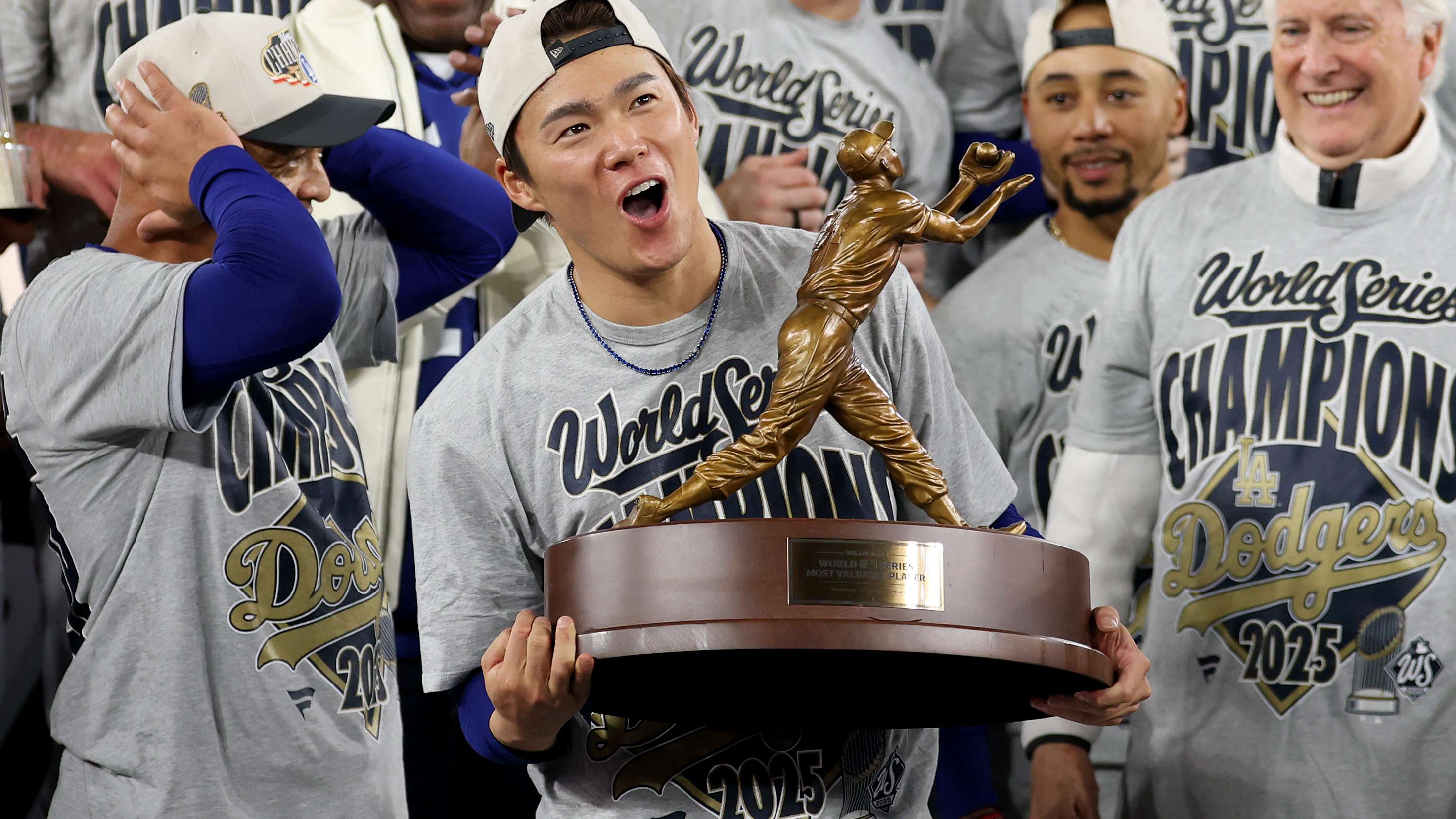 World Series - Los Angeles Dodgers v Toronto Blue Jays - Game Seven