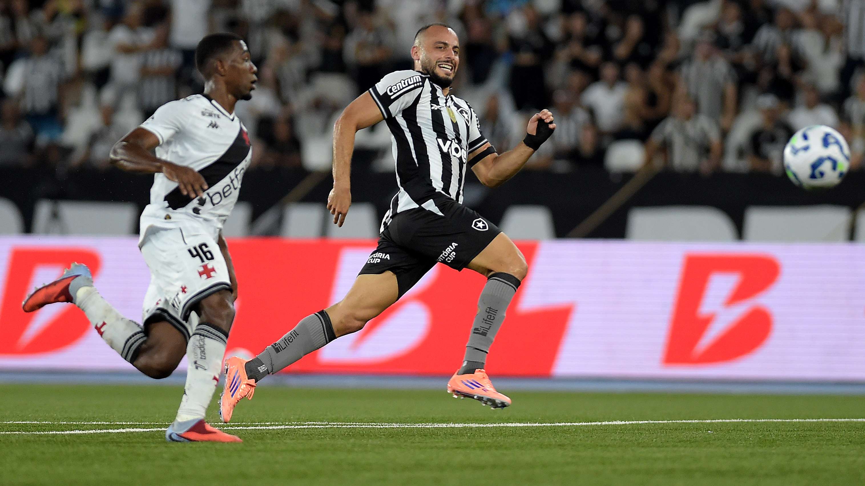 Botafogo v Vasco Da Gama - Brasileirao 2025