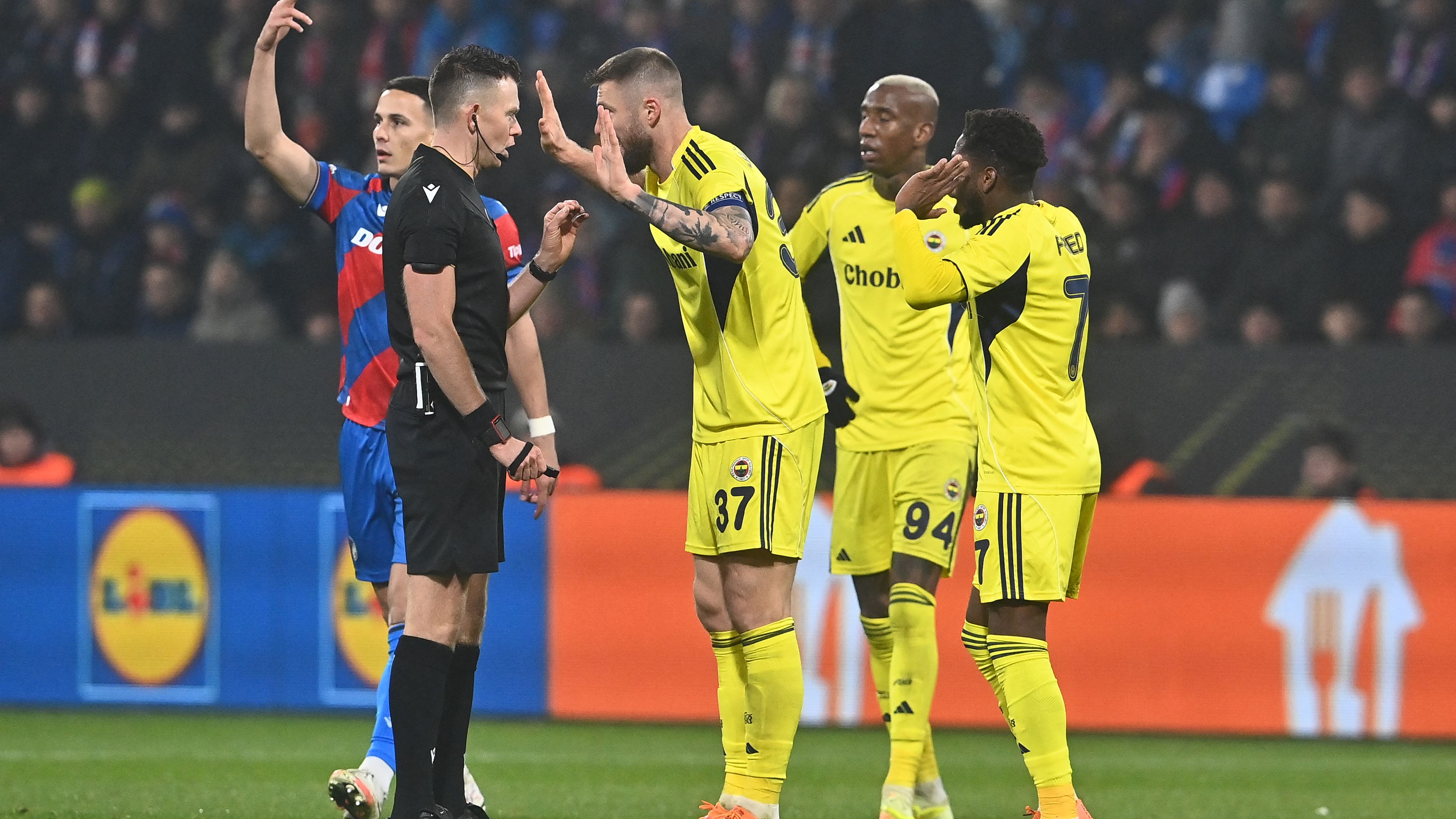 FBL-EUR-C3-PLZEN-FENERBAHCE