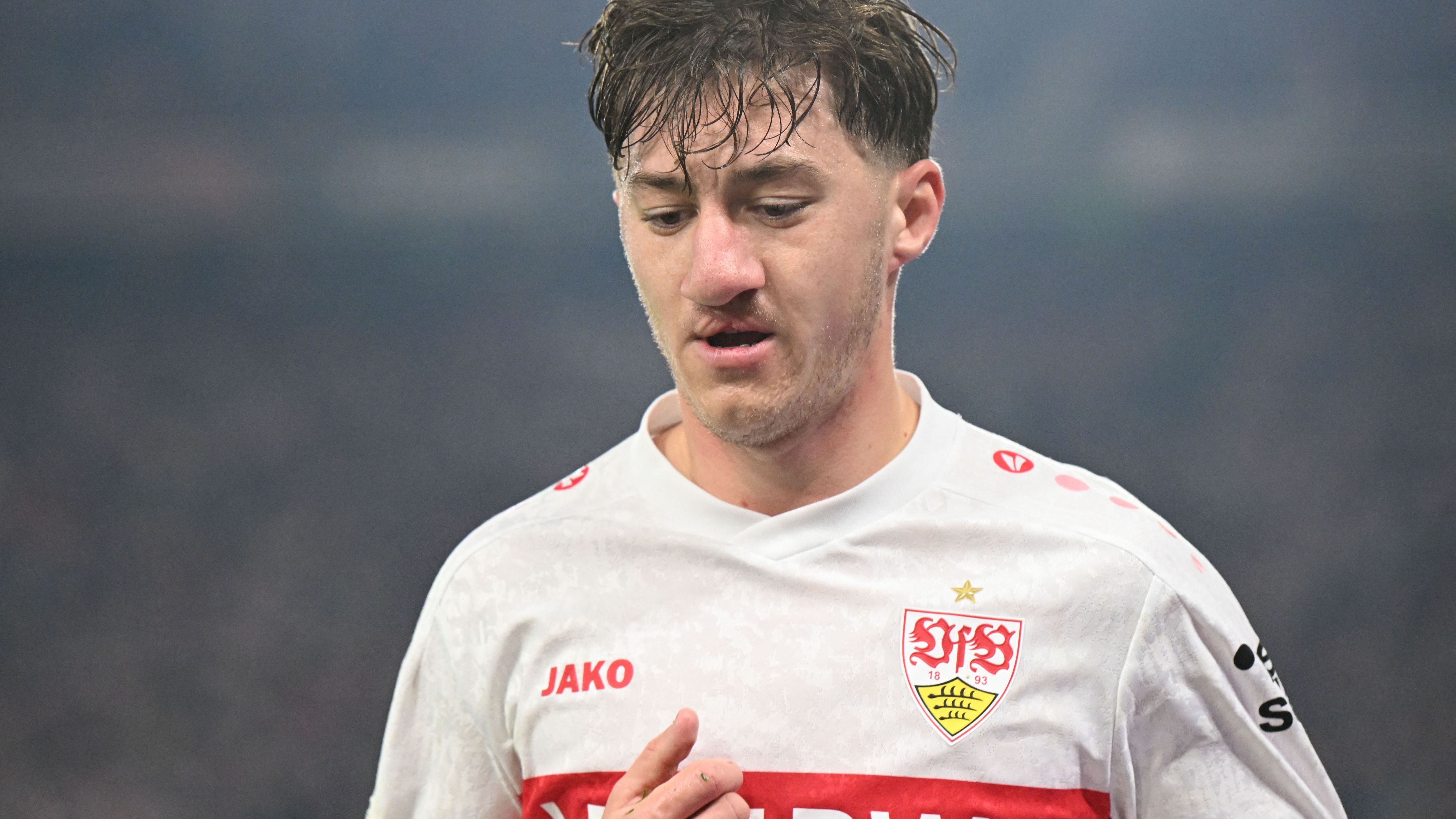 FBL-EUR-C3-STUTTGART-FEYENOORD