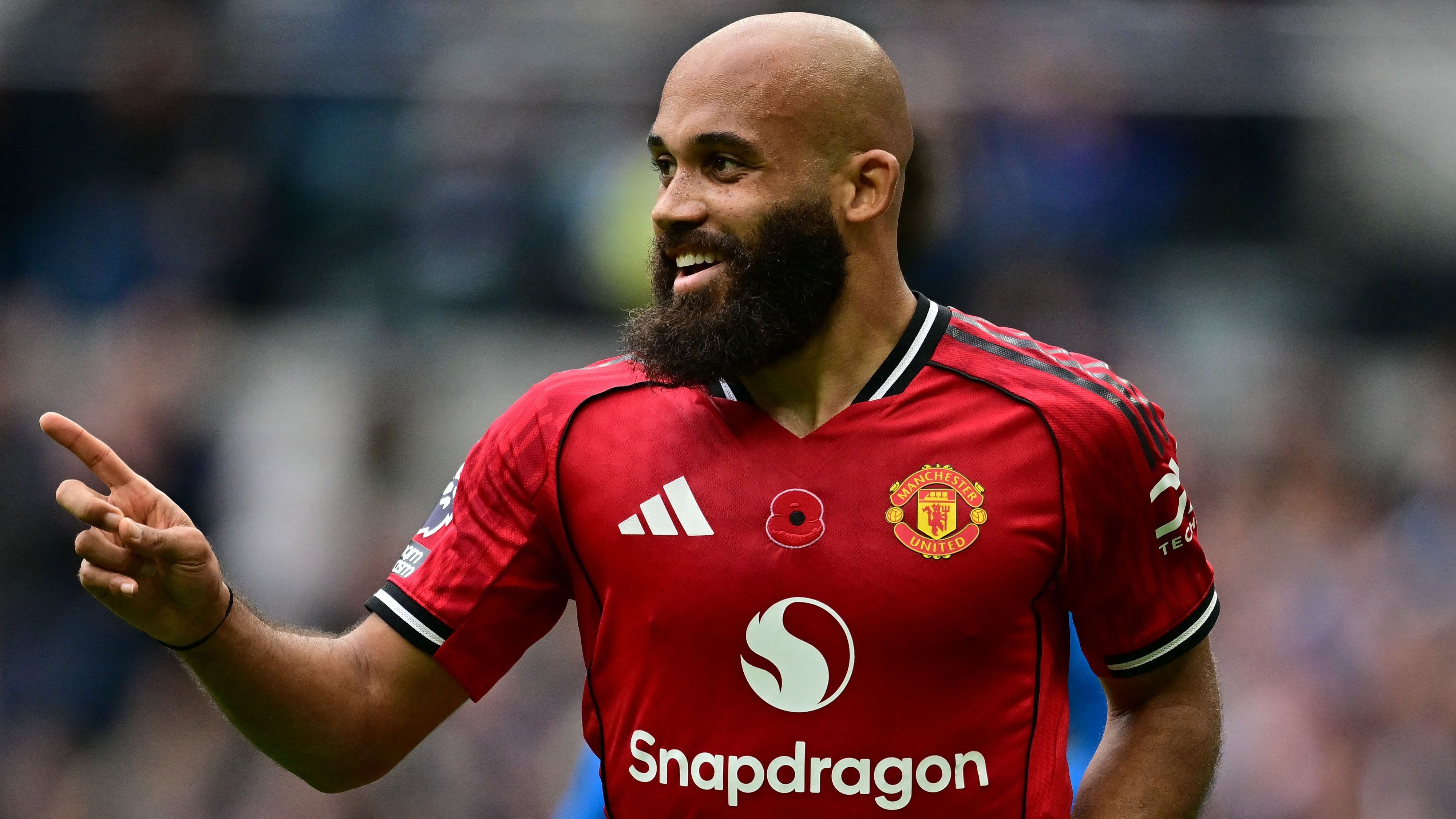 TOPSHOT-FBL-ENG-PR-TOTTENHAM-MAN UTD