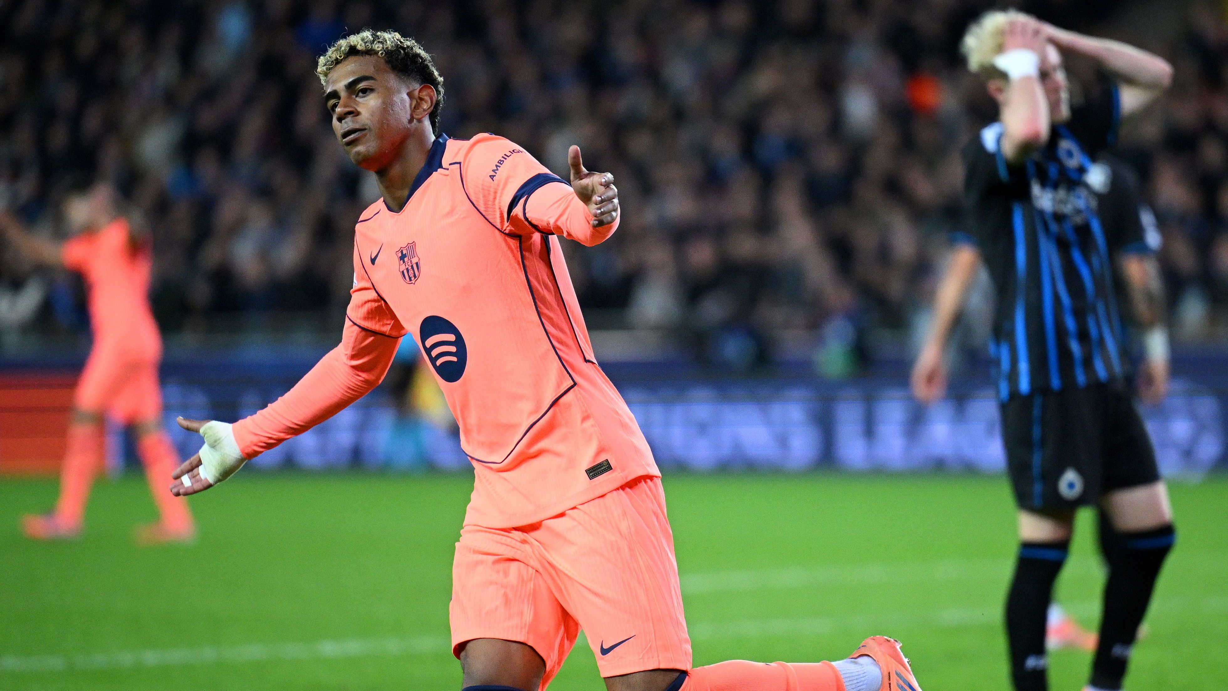 Club Brugge KV v FC Barcelona - UEFA Champions League 2025/26 League Phase MD4