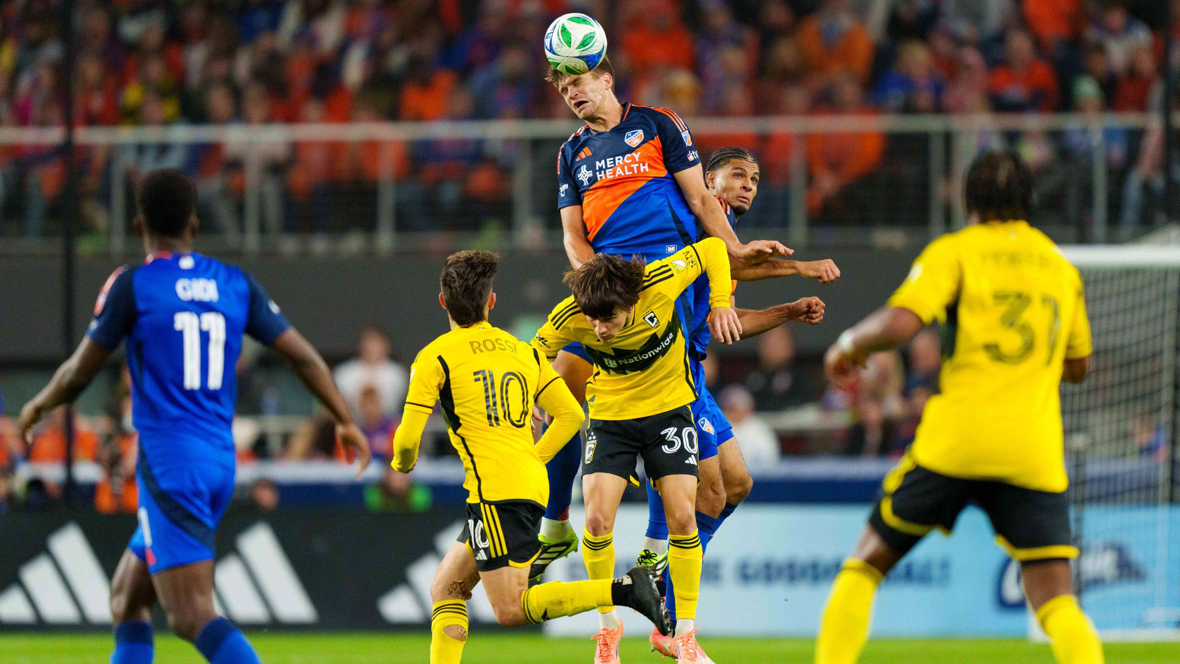 FC Cincinnati v Columbus Crew - 2025 MLS Cup Playoffs