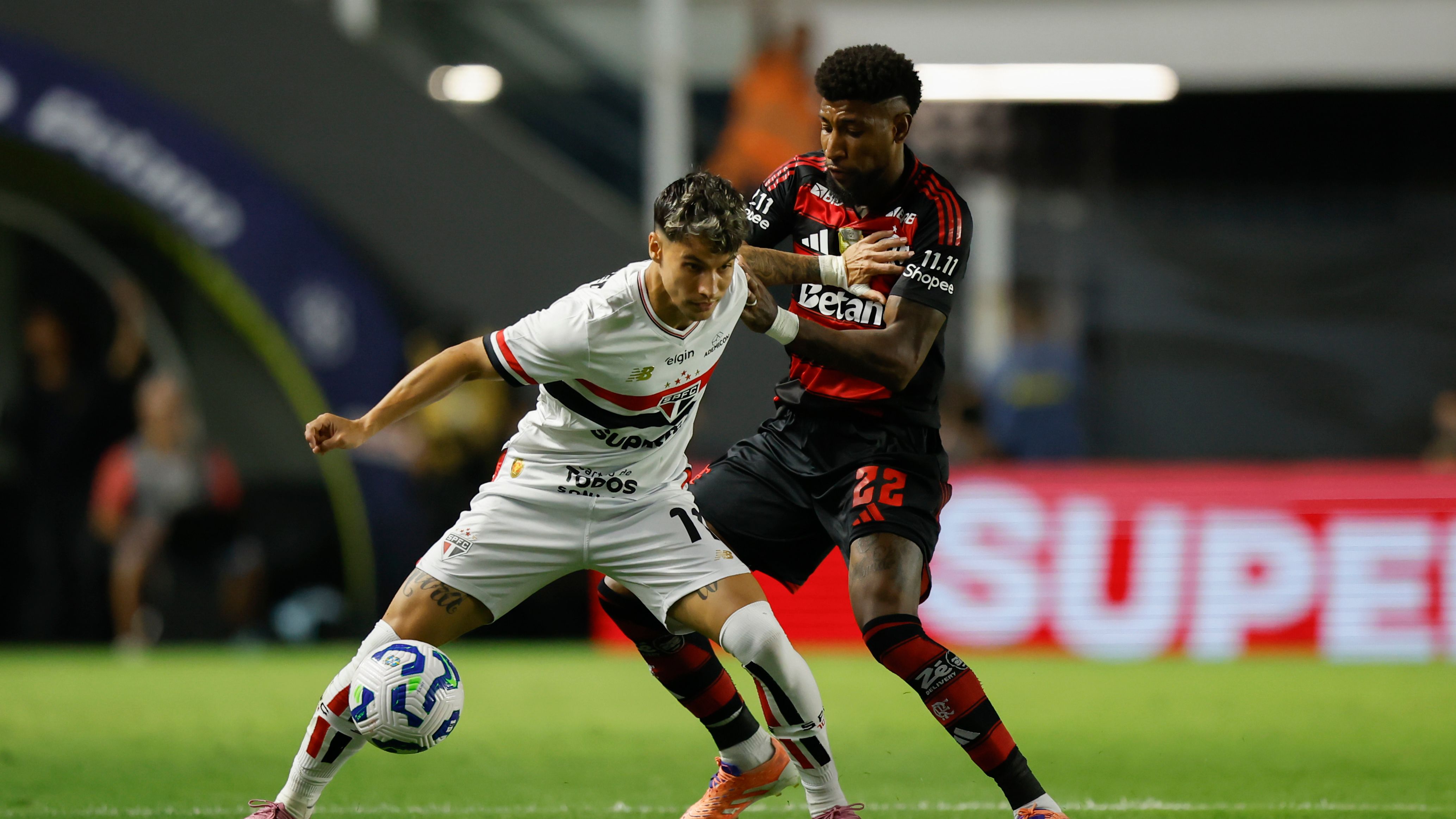 Sao Paulo v Flamengo - Brasileirao 2025