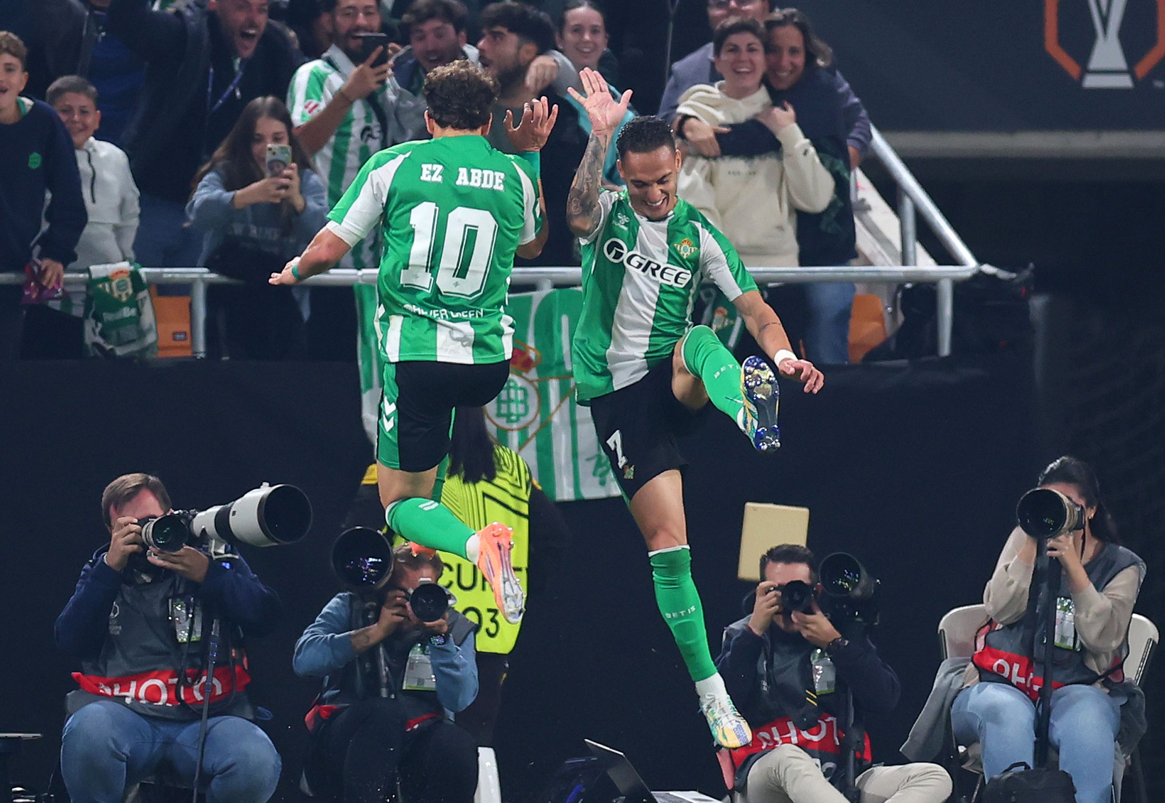 Real Betis Balompie v Olympique Lyonnais - UEFA Europa League 2025/26 League Phase MD4