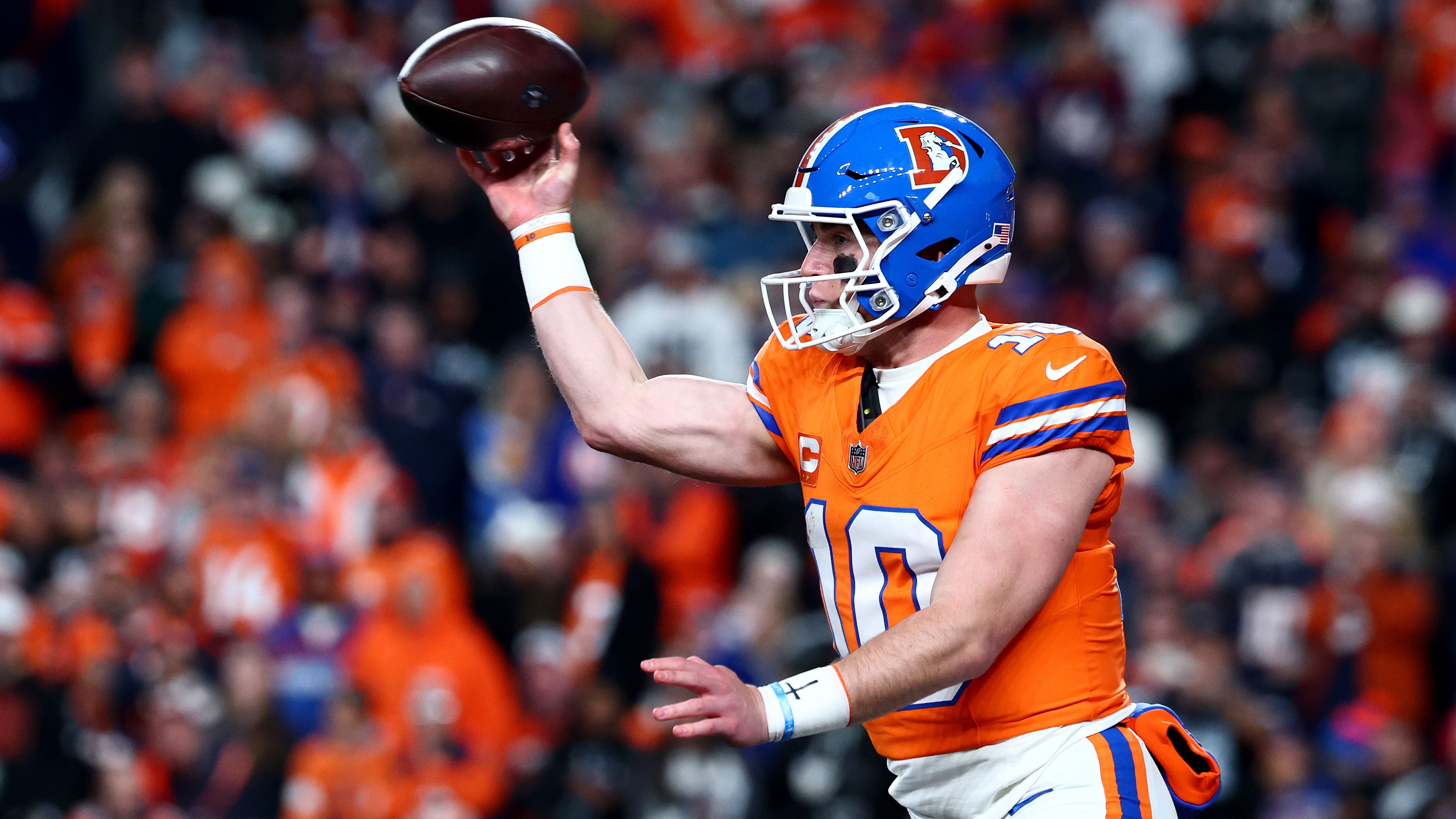 Las Vegas Raiders v Denver Broncos