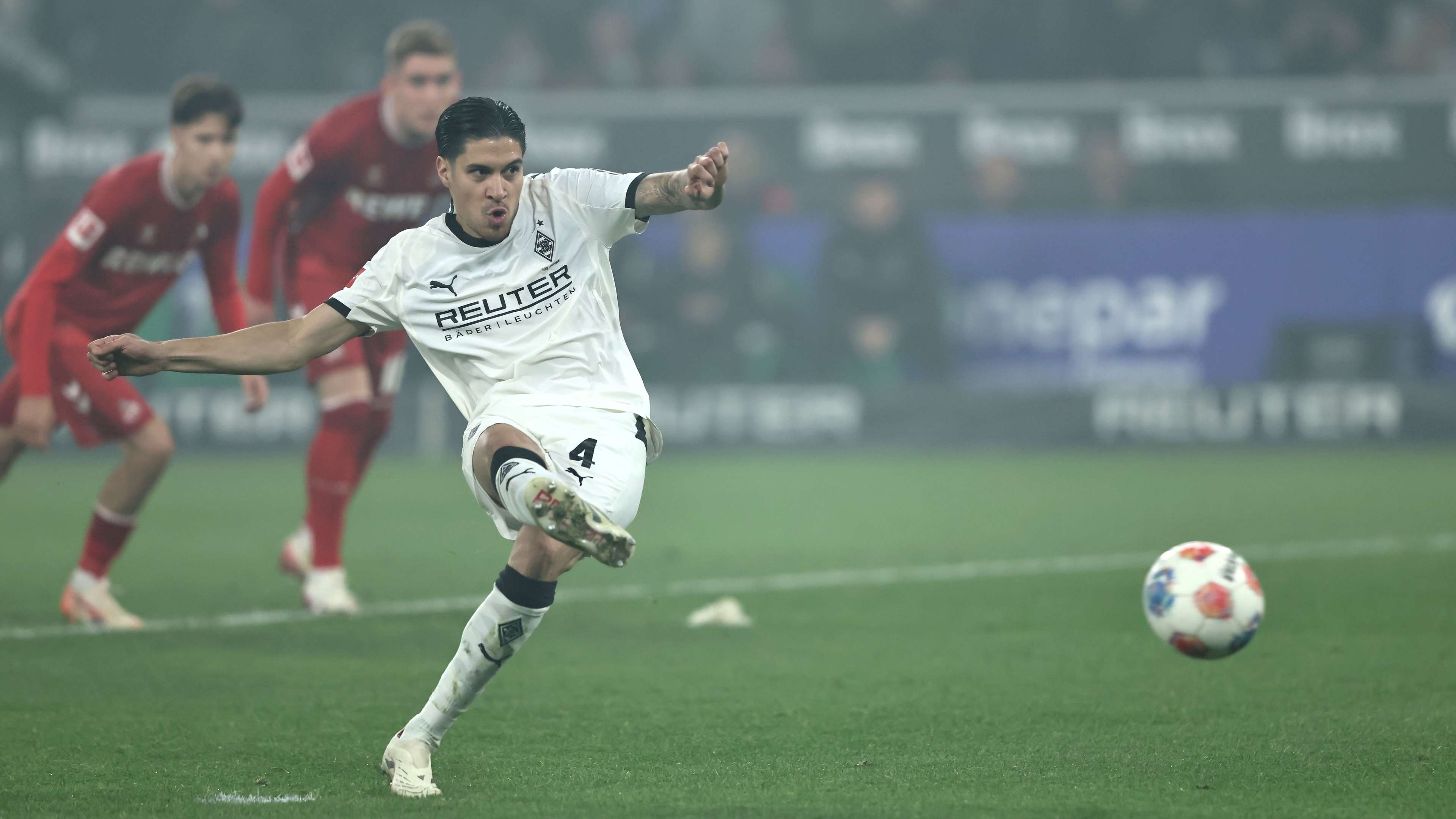 Borussia Mönchengladbach v 1. FC Köln - Bundesliga