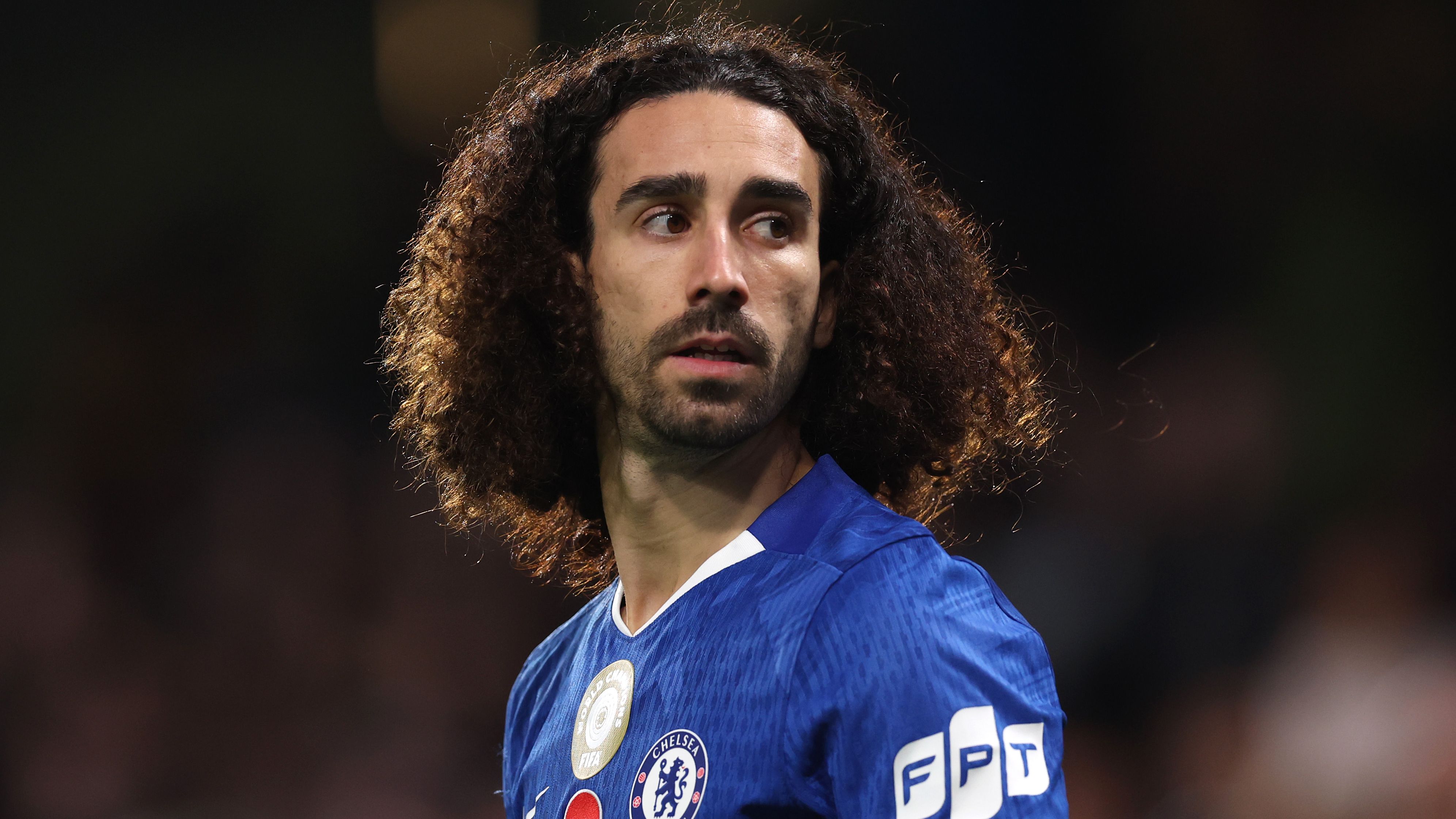 “Saya Ingin Hengkang” – Bek Chelsea Marc Cucurella Sampai “Berlutut” Demi Pindah Manchester City