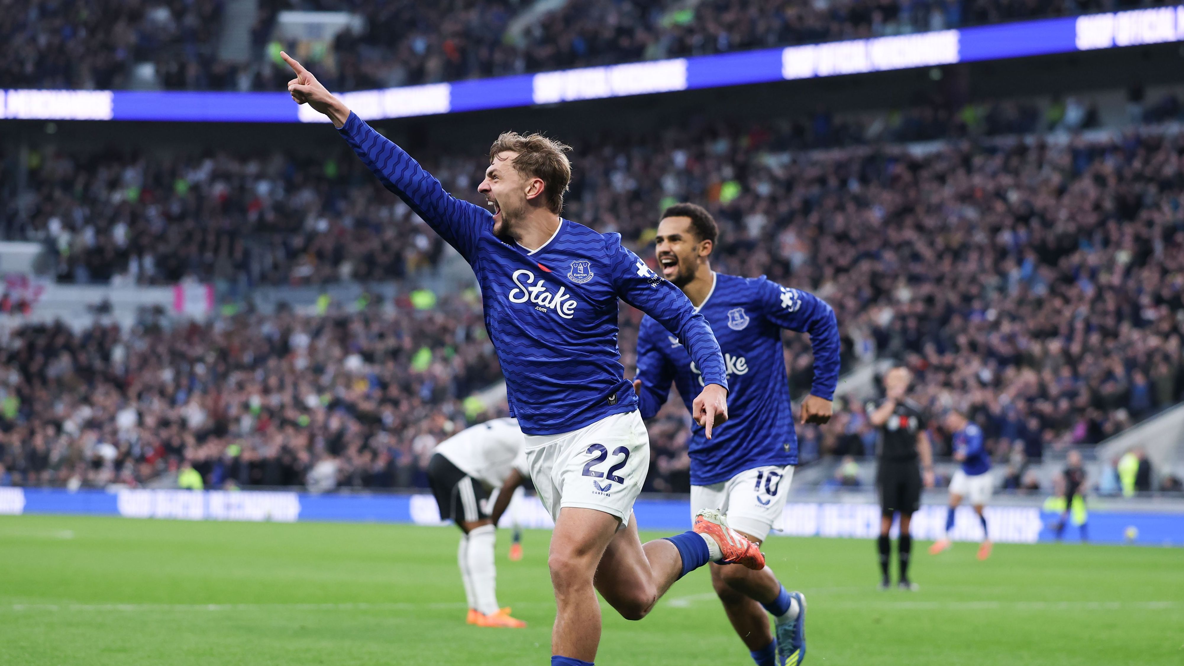 Everton v Fulham - Premier League