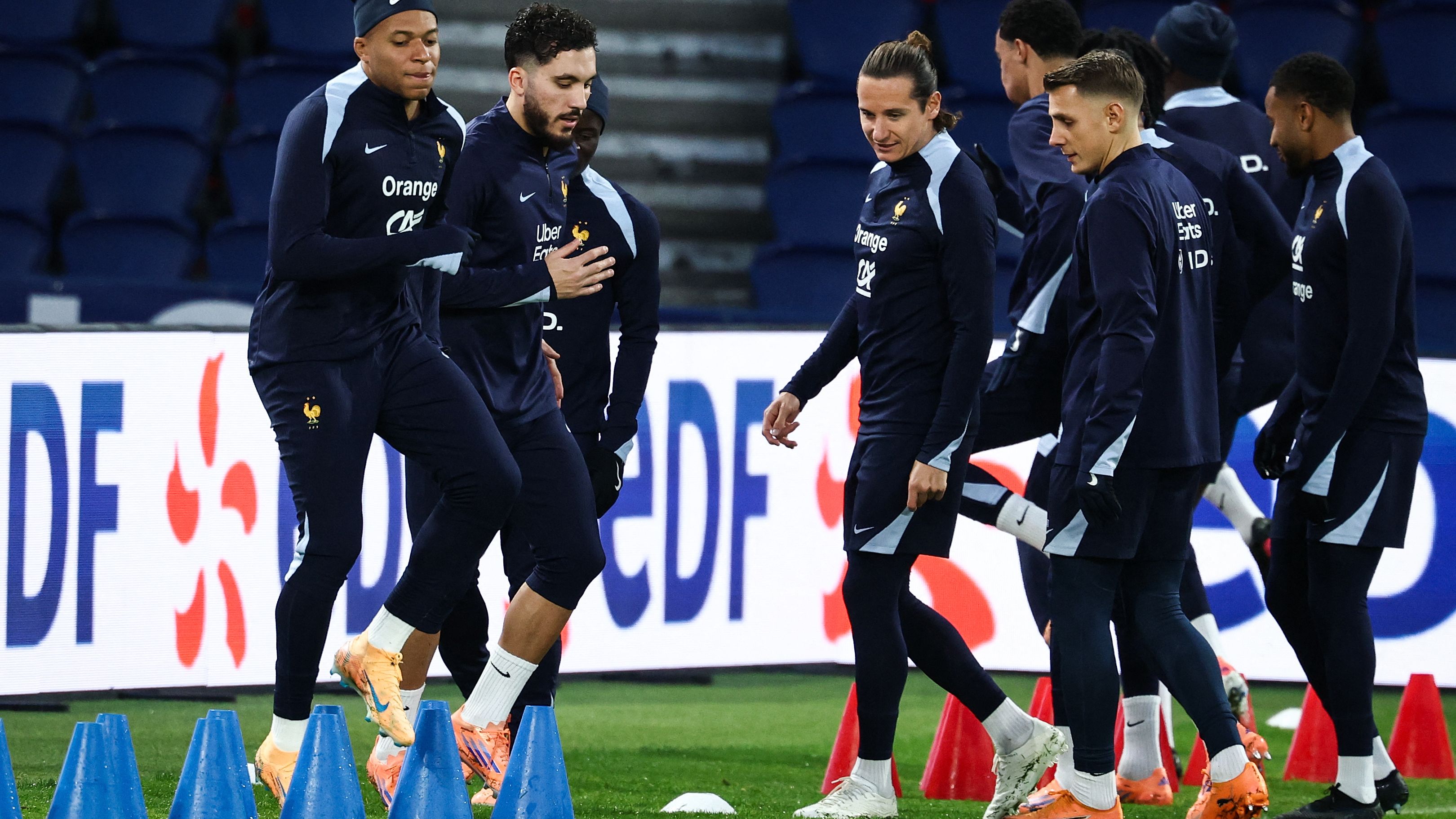 FBL-WC-2026-EUR-QUALIFIERS-FRA-TRAINING