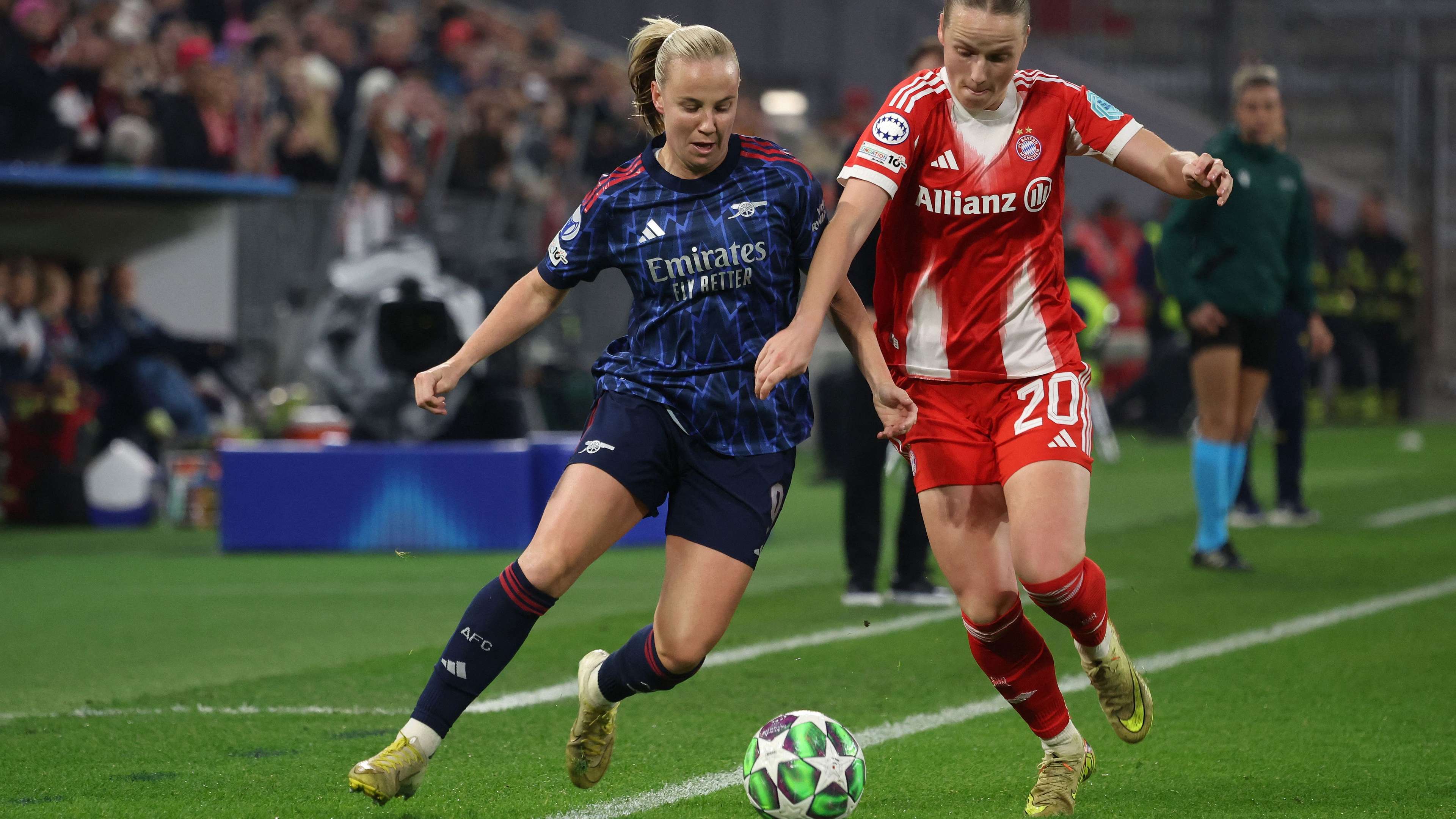 FBL-EUR-C1-WOMEN-BAYERN MUNICH-ARSENAL