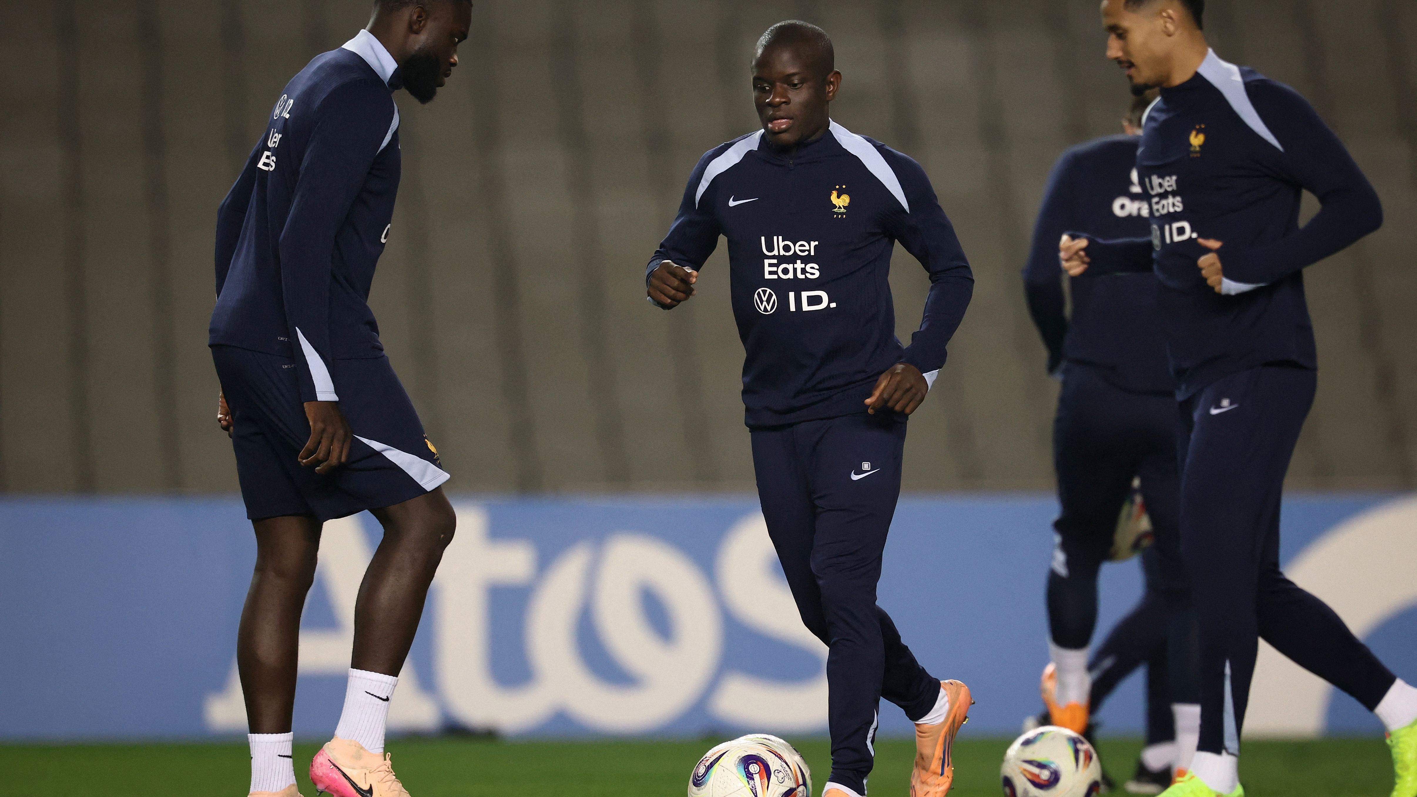 FBL-WC-2026-EUR-QUALIFIERS-FRA-TRAINING