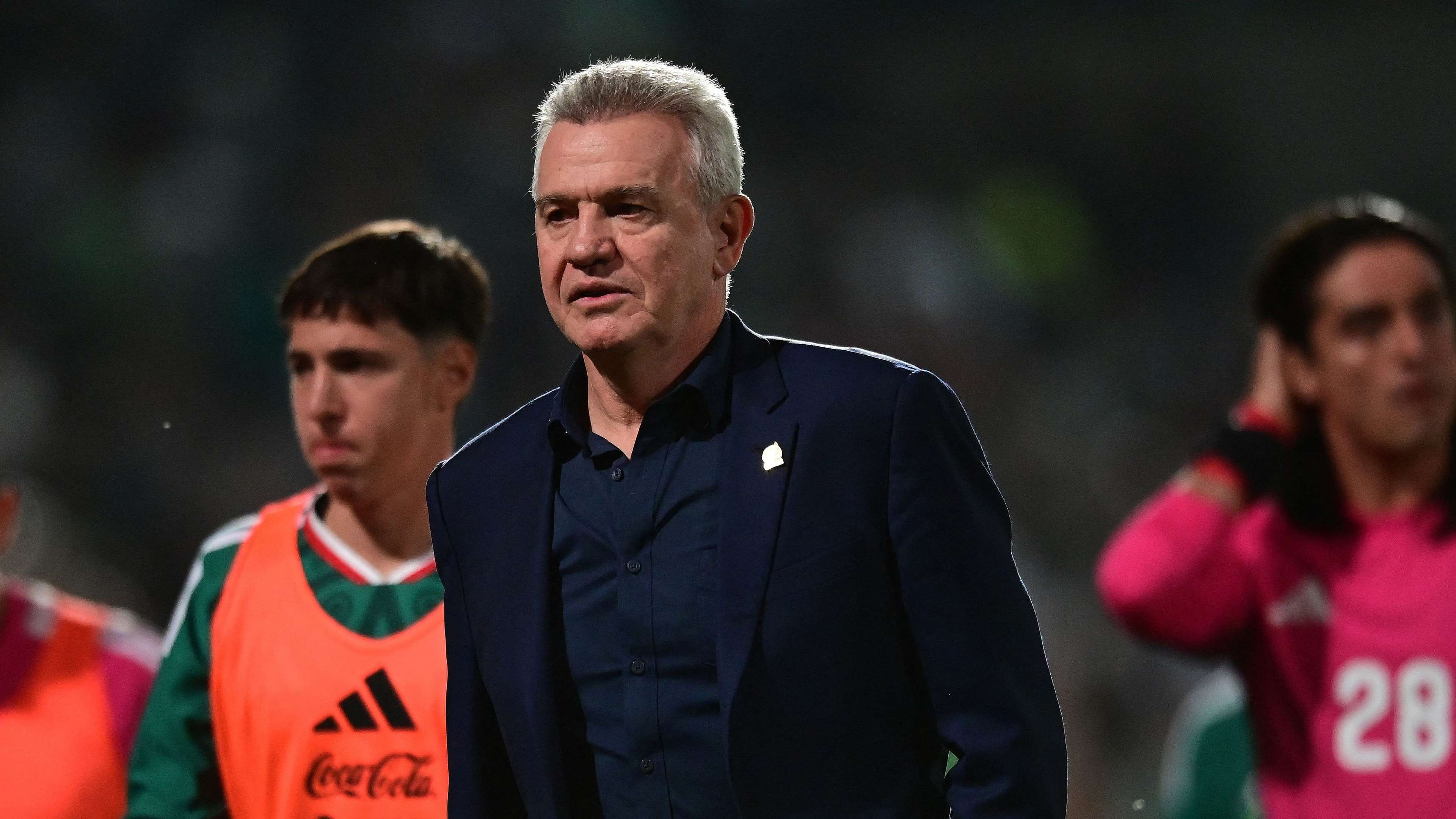 FBL-FRIENDLY-MEX-URU