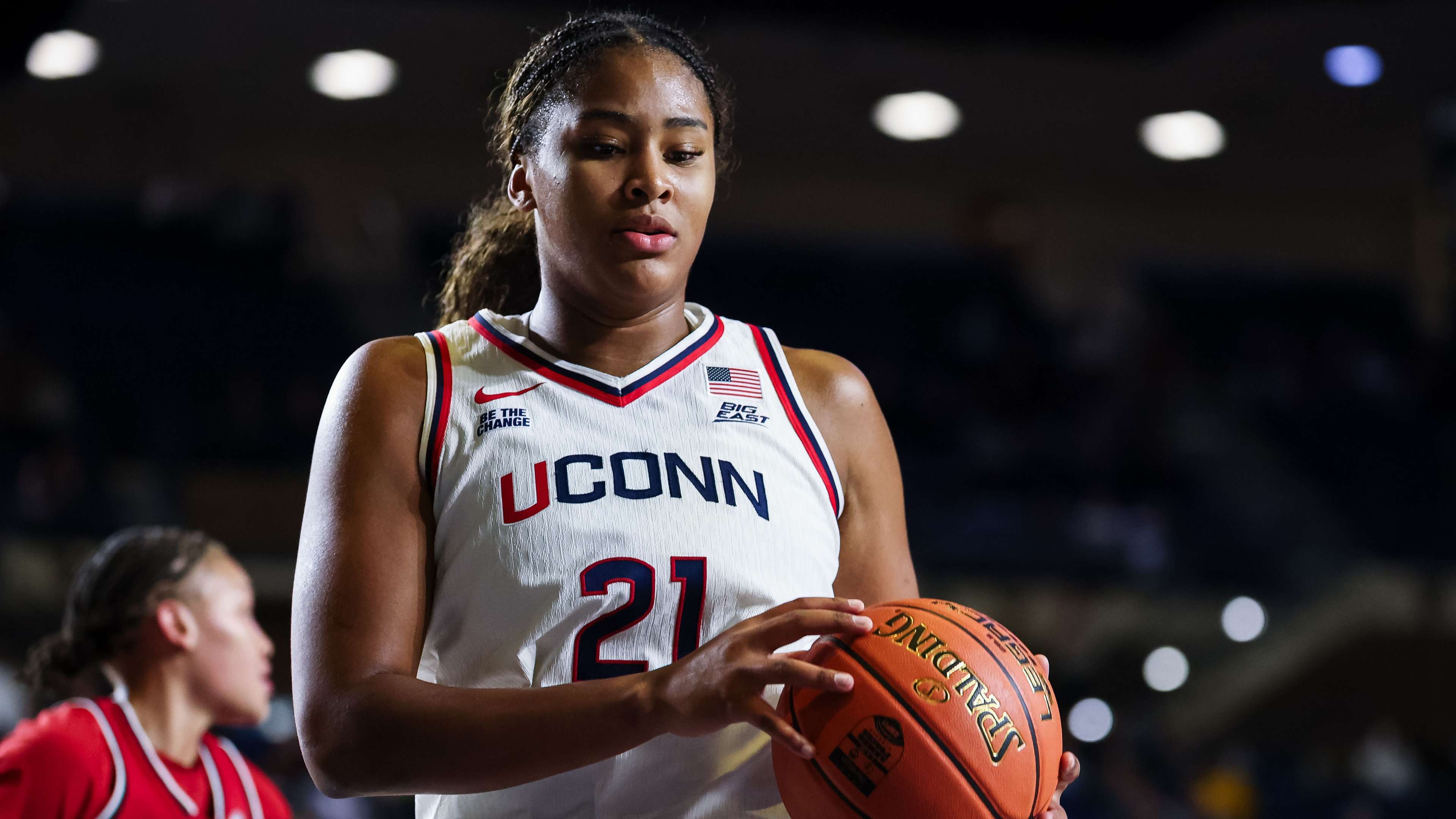 Armed Forces Classic: Connecticut v Louisville