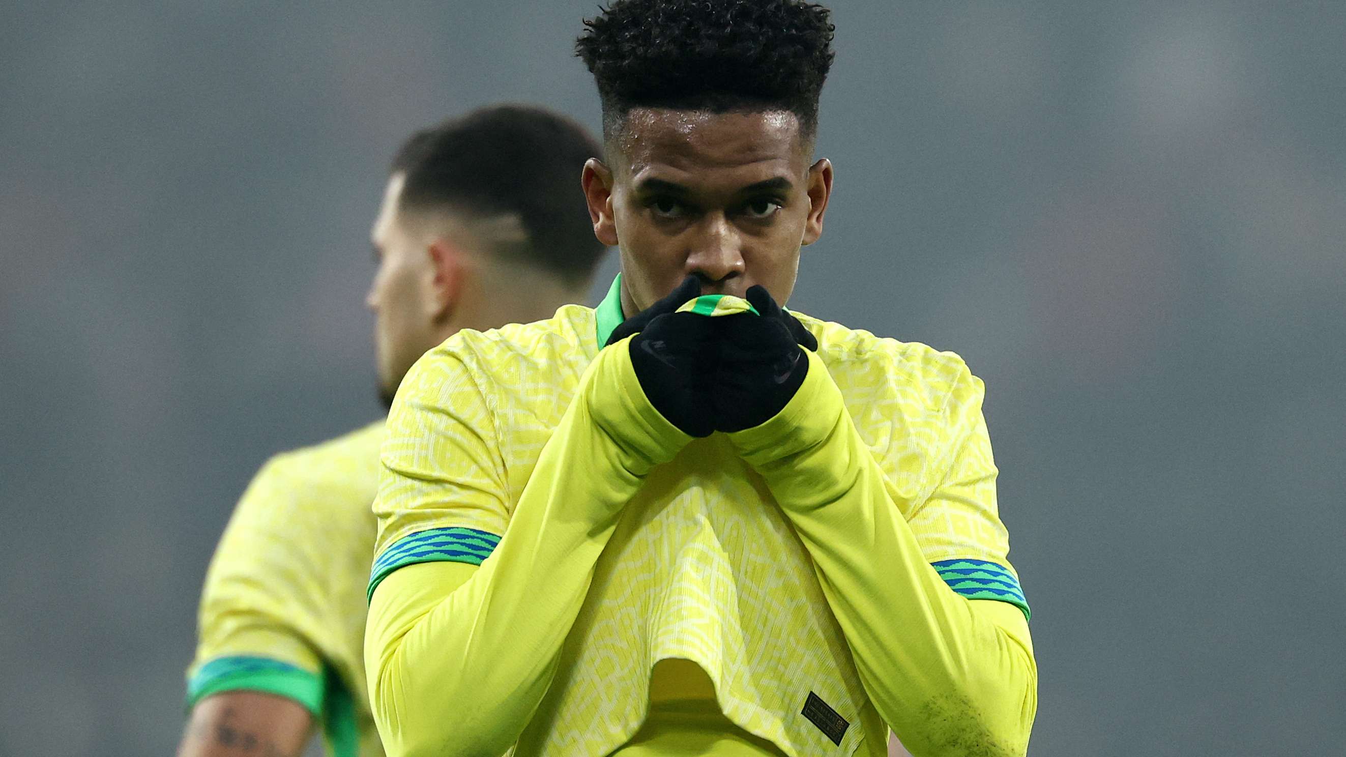 FBL-BRA-TUN-FRIENDLY