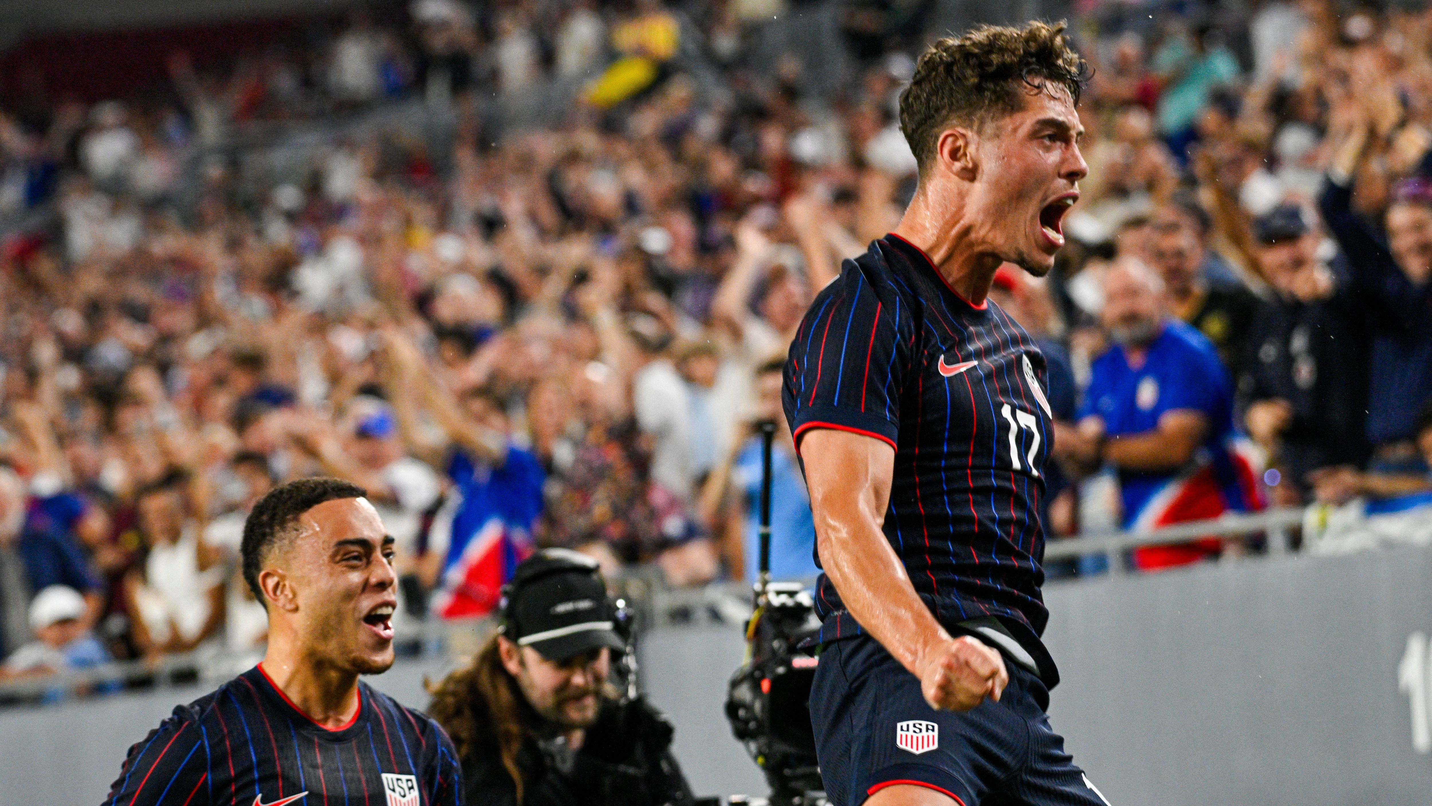 FBL-INTERNATIONAL-FRIENDLY-USA-URU